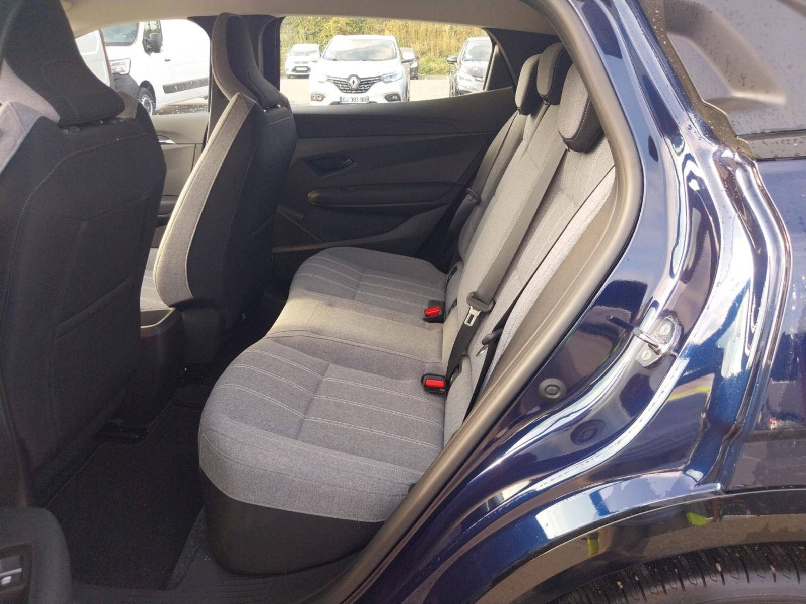 Vente en ligne Renault Megane E-Tech  EV40 130ch standard charge au prix de 26 900 €