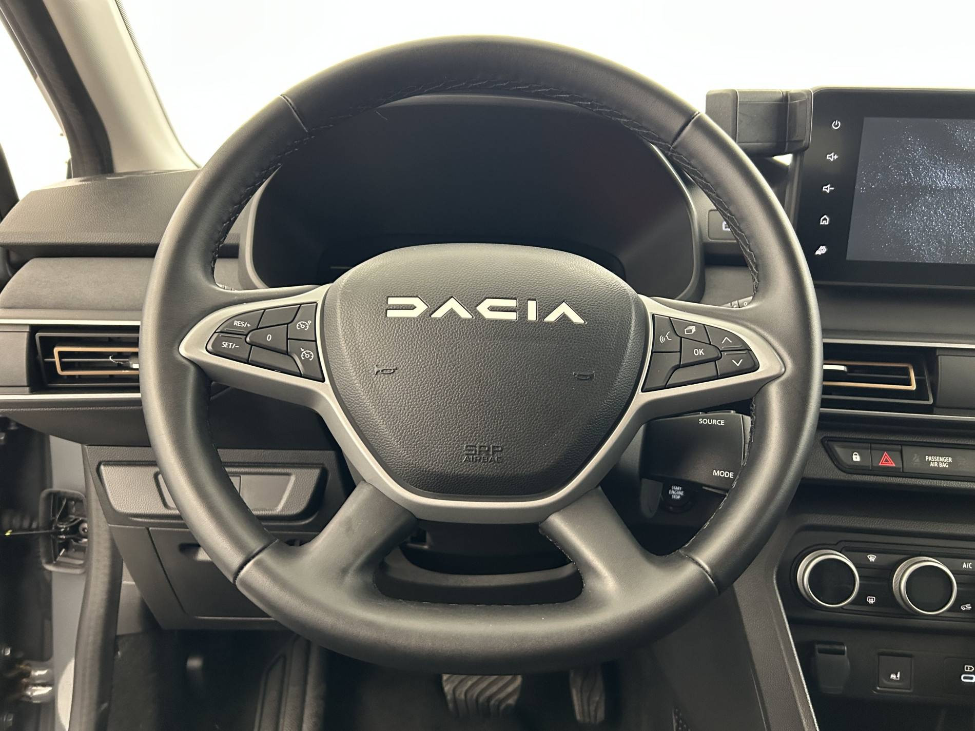 Vente en ligne Dacia Jogger  Hybrid 140 7 places GSR2 au prix de 23 890 €