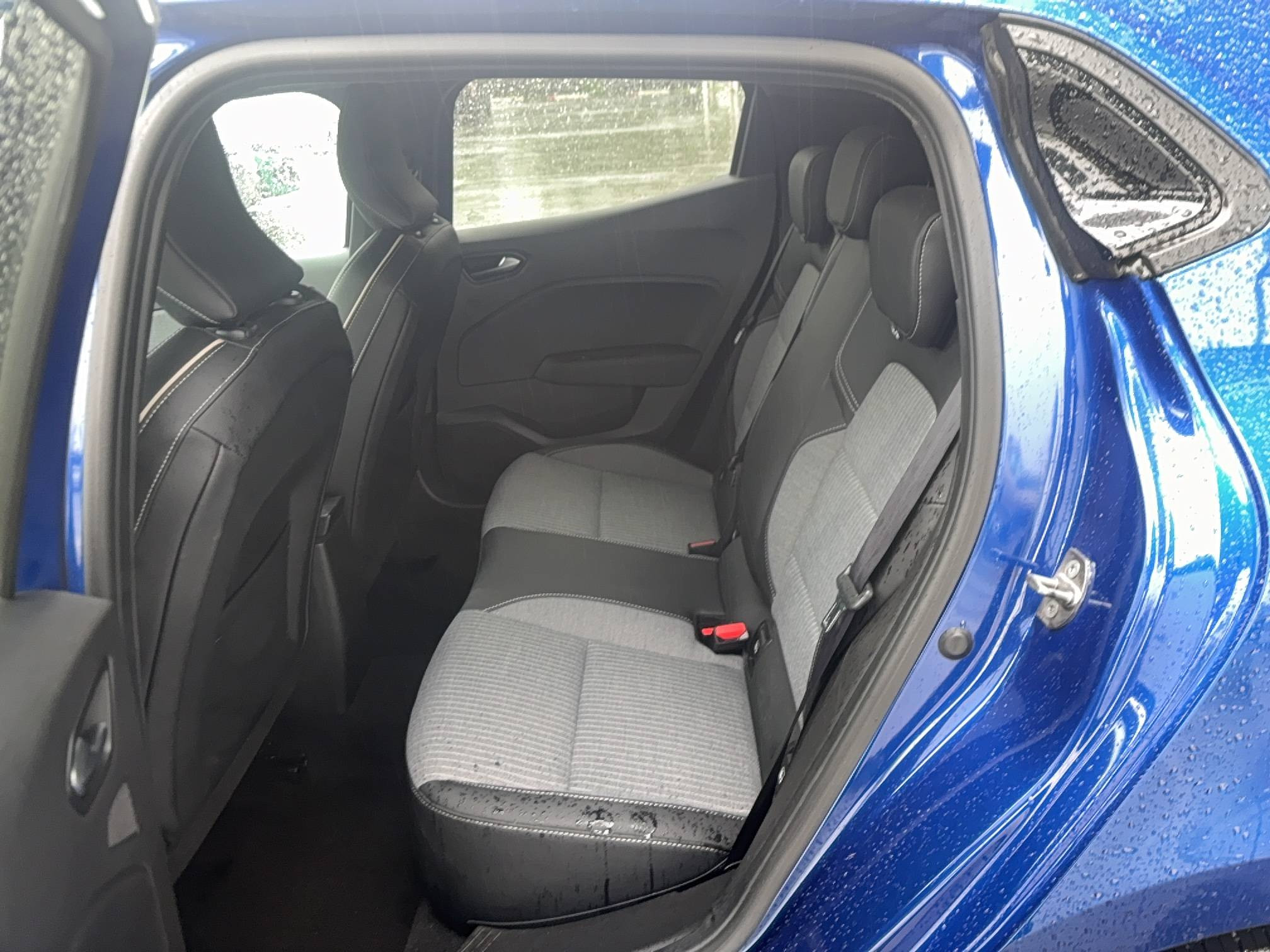Vente en ligne Renault Clio 5 Clio TCe 90 au prix de 16 500 €