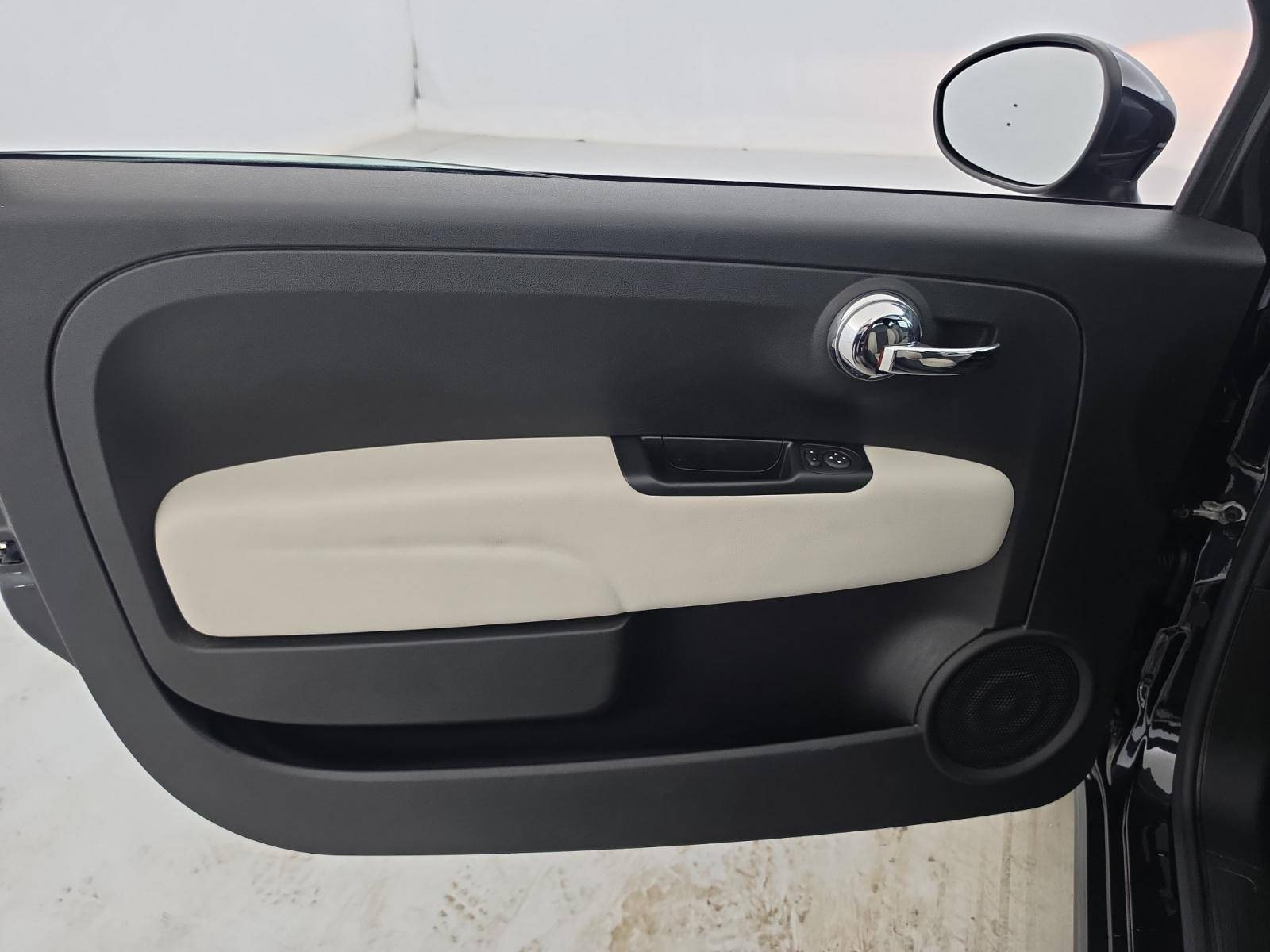 Vente en ligne Fiat 500 500 0.9 85 ch TwinAir S/S au prix de 10 990 €