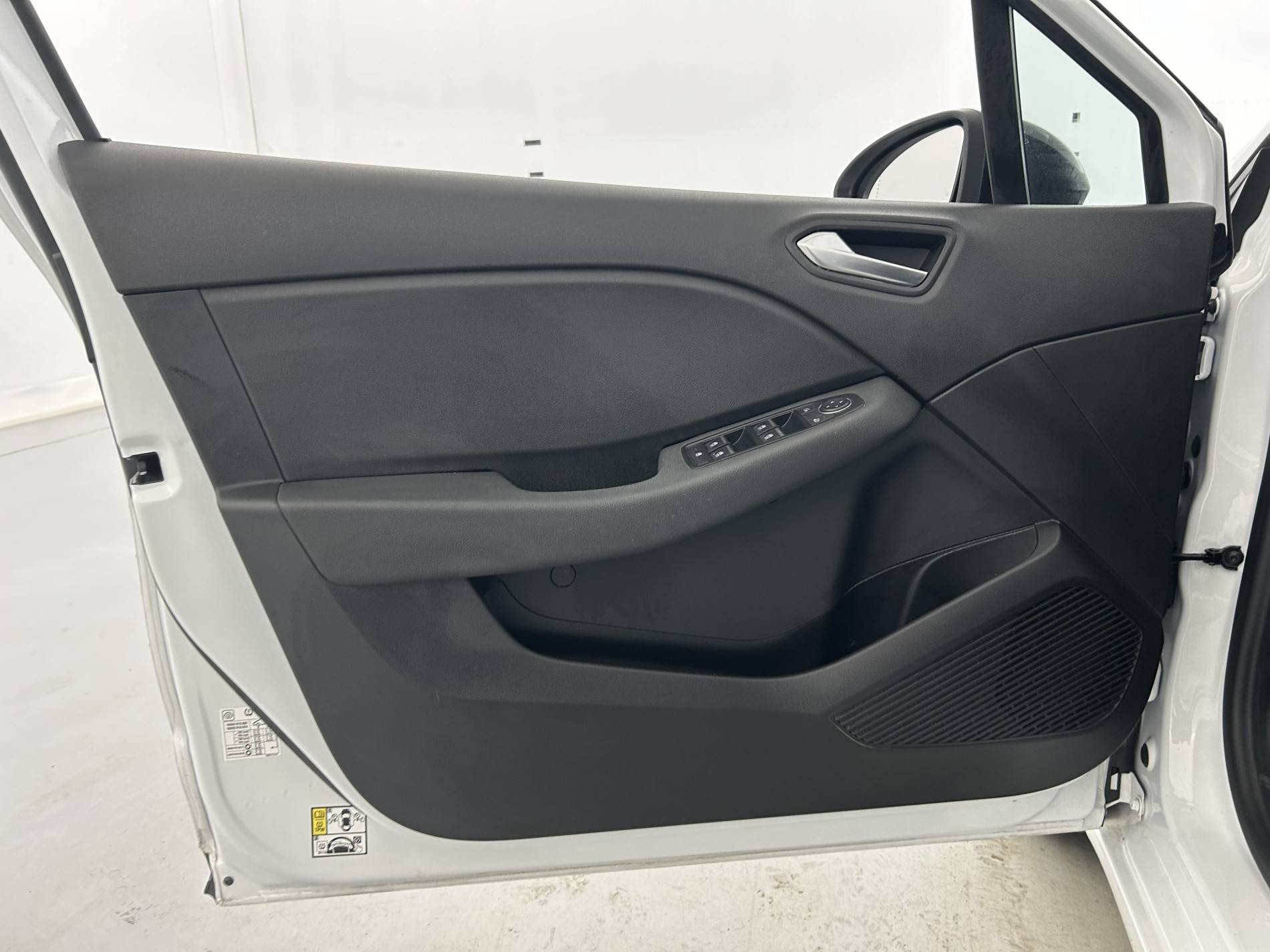 Vente en ligne Renault Clio 5 Clio TCe 100 GPL au prix de 13 990 €