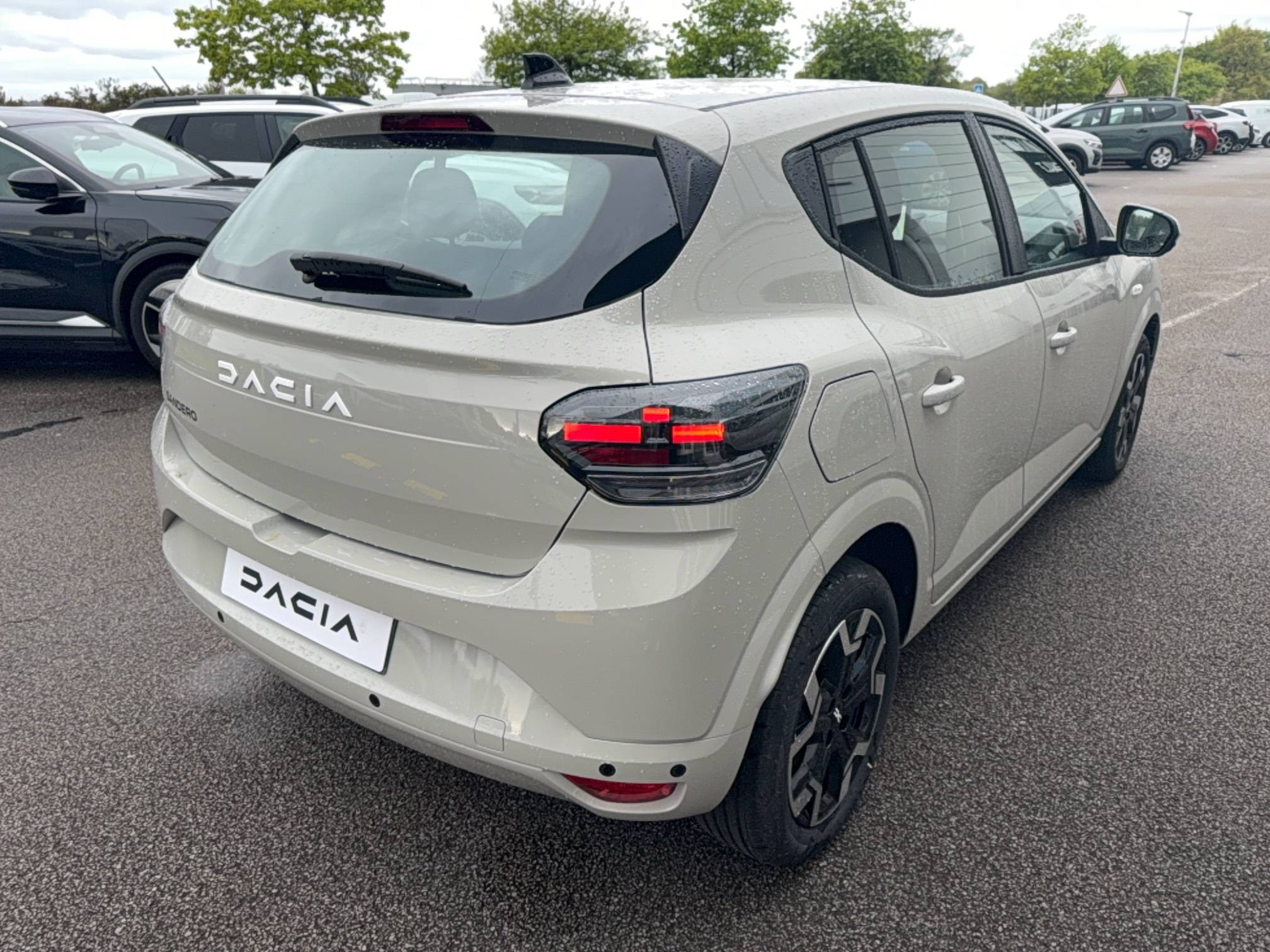 Vente en ligne Dacia Sandero Sandero ECO-G 120 auto au prix de 20 590 €