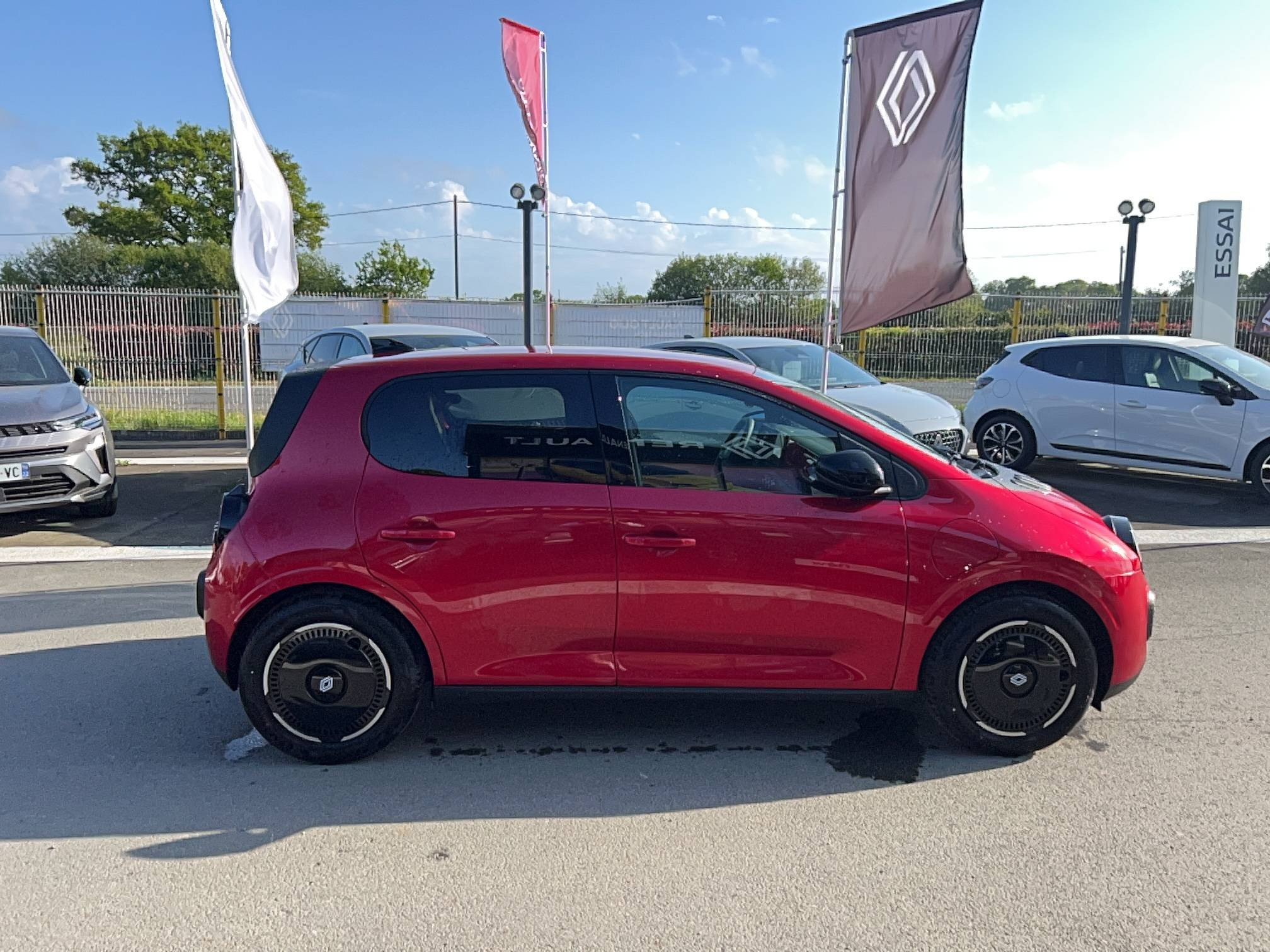 Vente en ligne Renault Twingo Electrique  80 ch autonomie urbaine au prix de 20 590 €