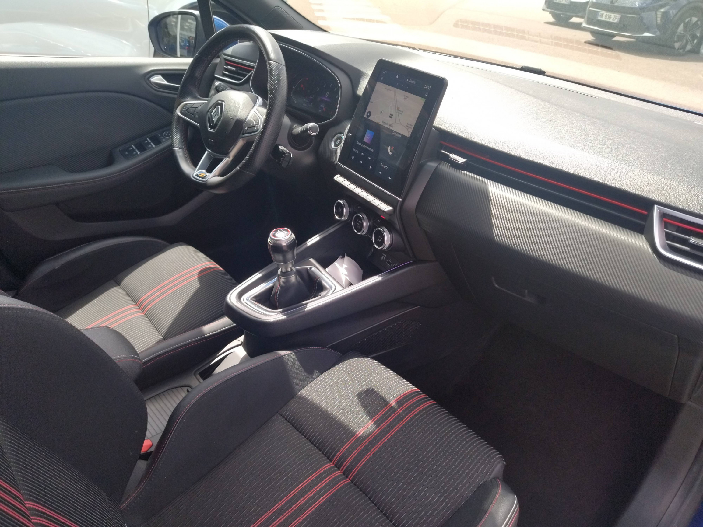 Vente en ligne Renault Clio 5 Clio TCe 140 - 21 au prix de 15 540 €