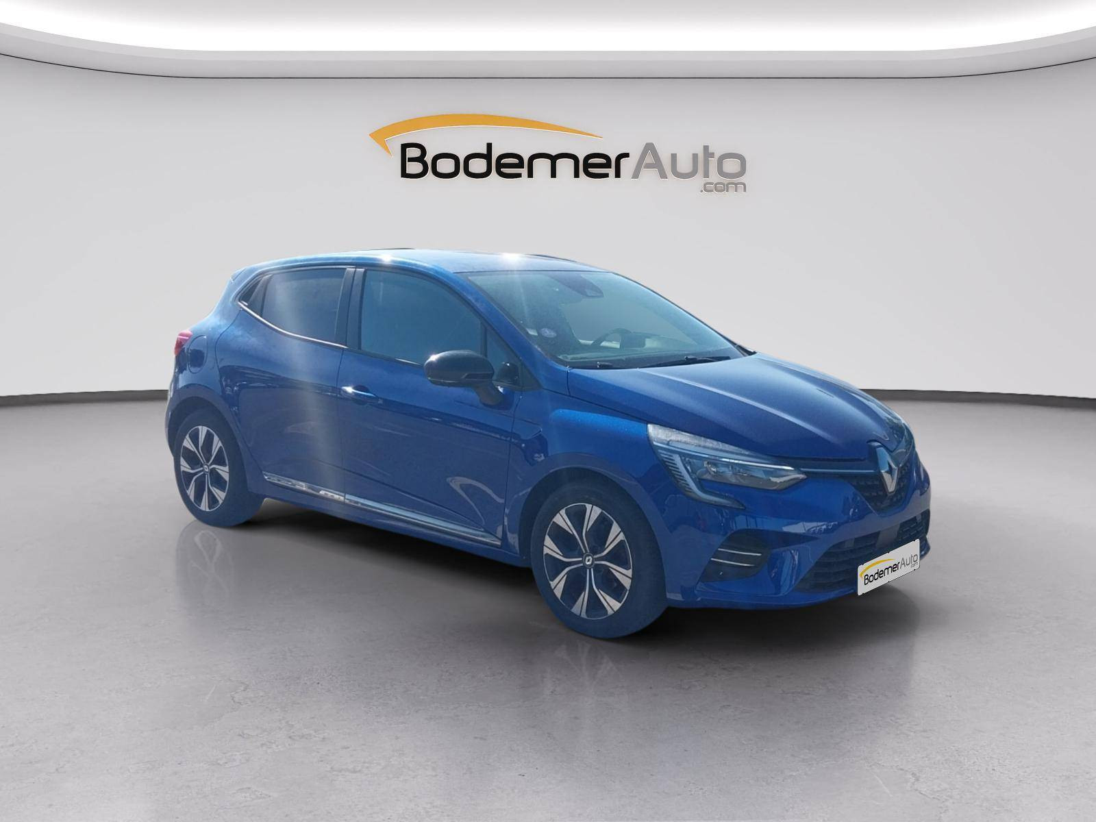 Vente en ligne Renault Clio 5 Clio TCe 90 au prix de 13 890 €