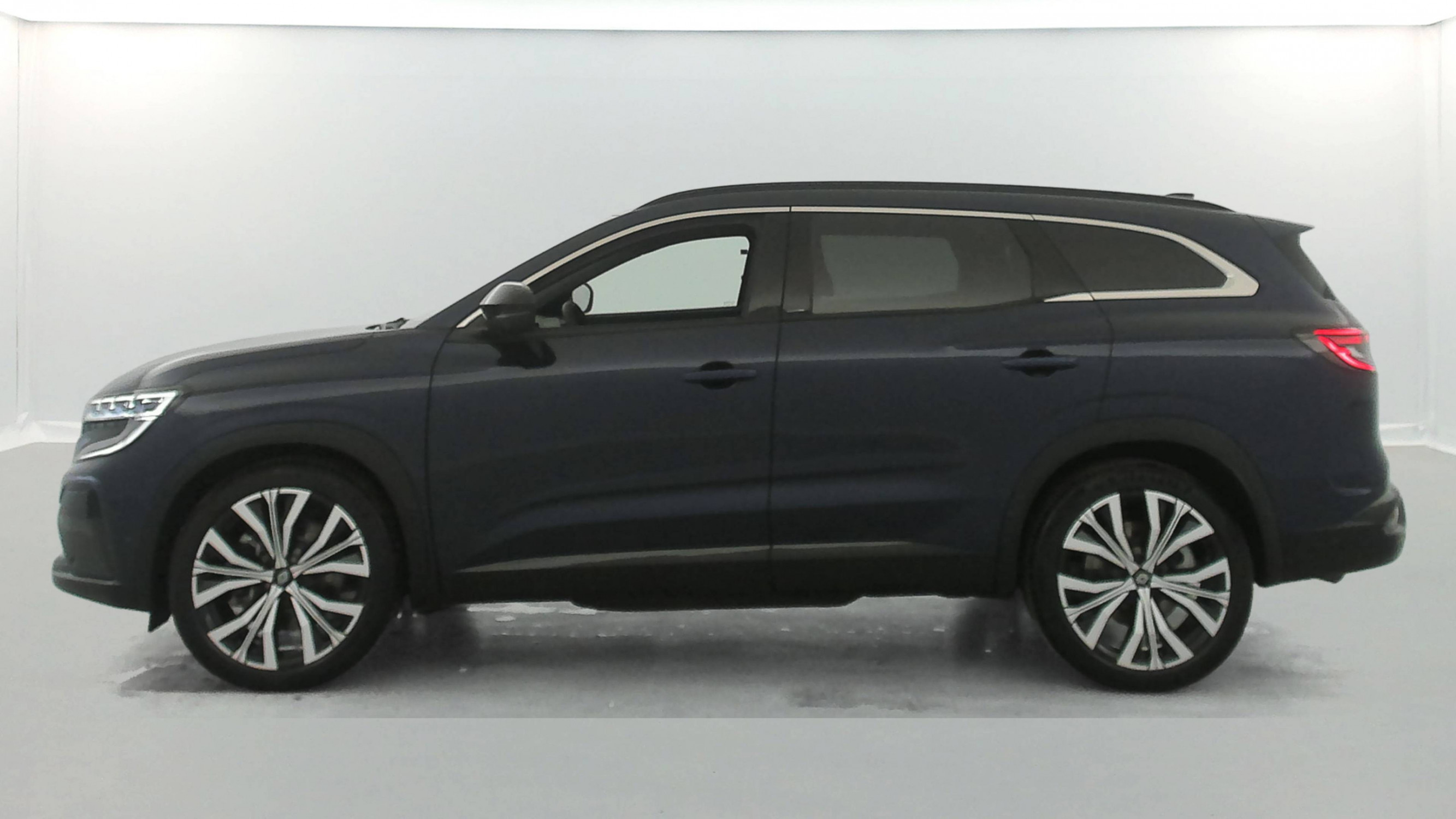 Vente en ligne Renault Espace Espace E-Tech full hybrid 200 7pl au prix de 39 490 €