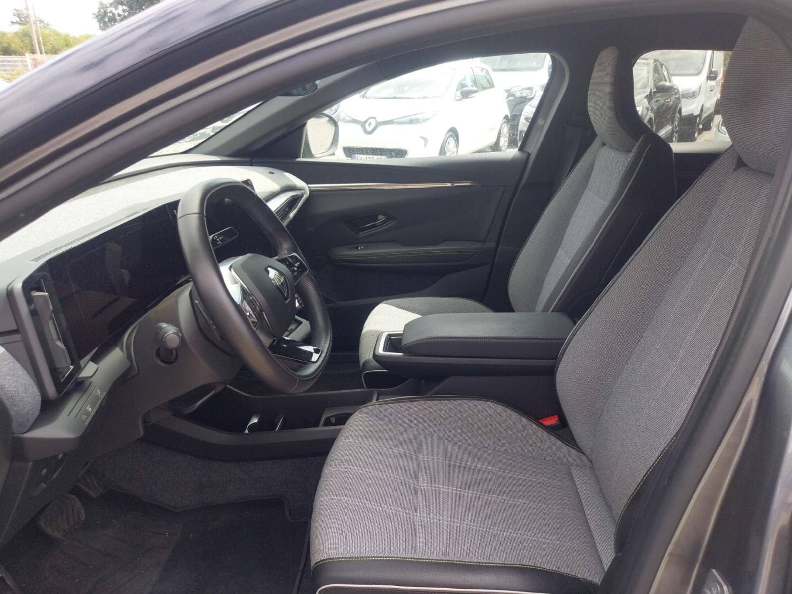 Vente en ligne Renault Megane E-Tech  EV60 220 ch super charge au prix de 26 990 €