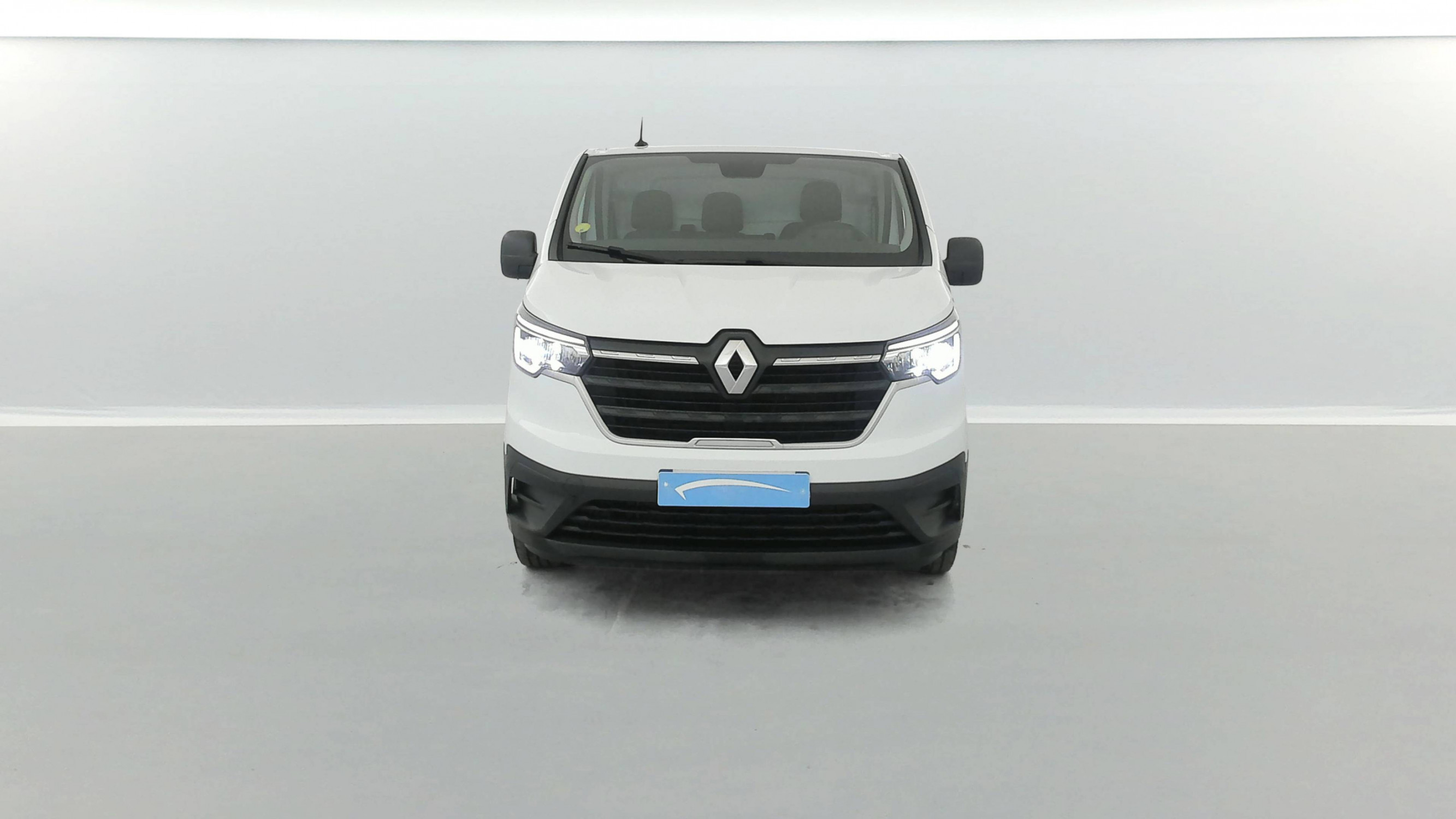 Vente en ligne Renault Trafic 3 Fourgon TRAFIC FGN L1H1 3000 KG BLUE DCI 130 au prix de 22 590 €