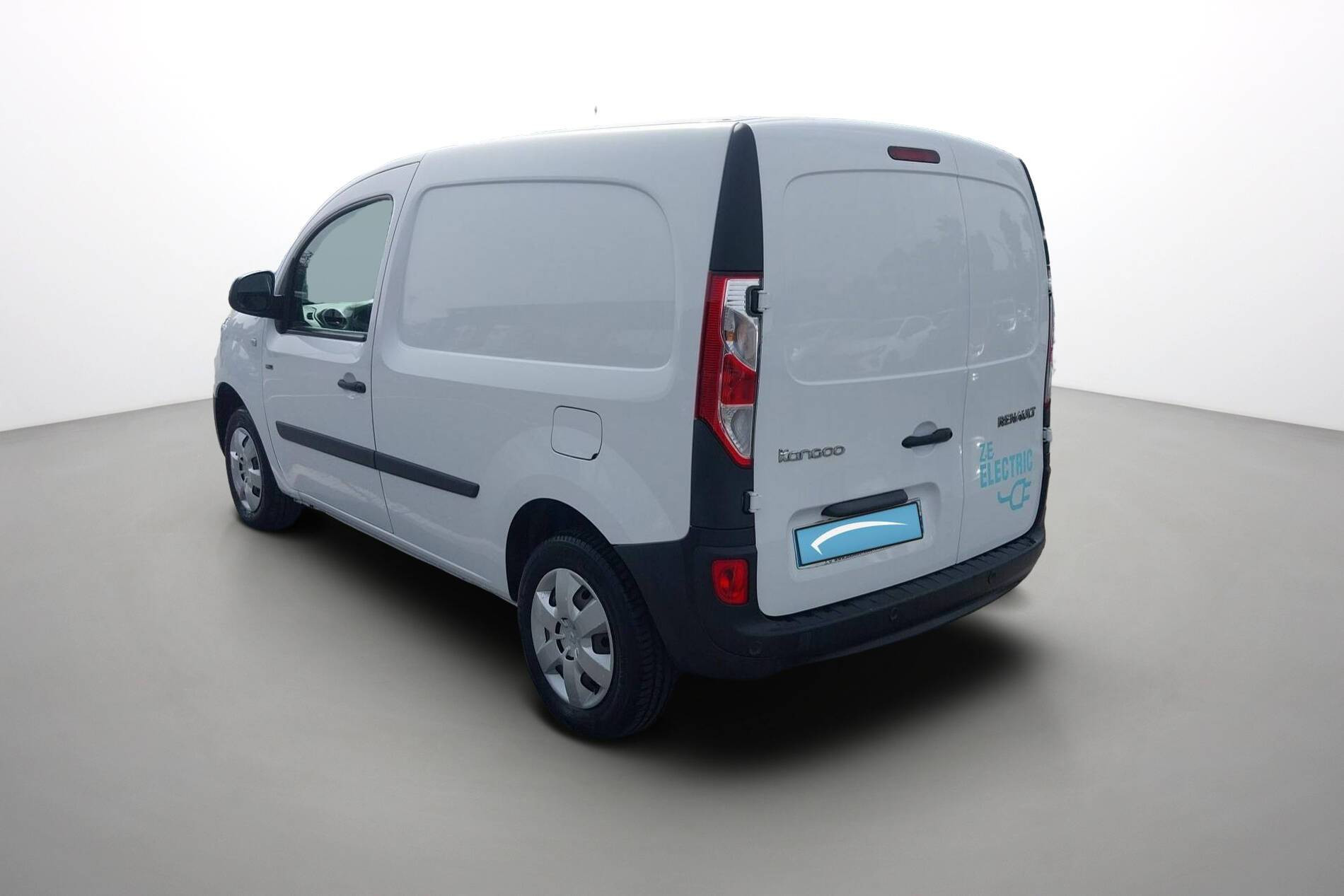 Vente en ligne Renault Kangoo Electrique KANGOO Z.E. ACHAT INTEGRAL au prix de 13 990 €
