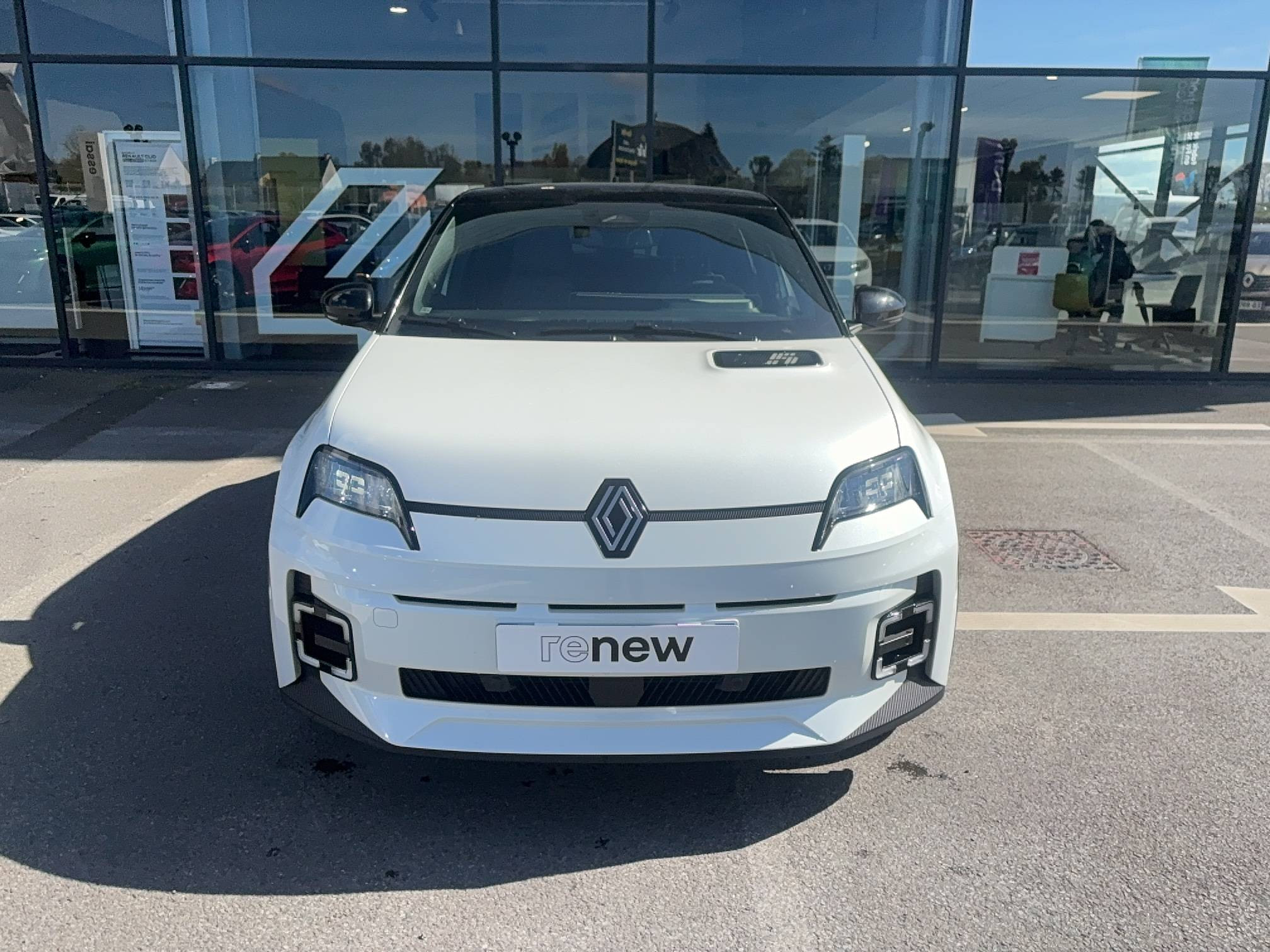 Renault R5 E-Tech  120 ch autonomie urbaine occasion de 2026 en vente à Lamballe