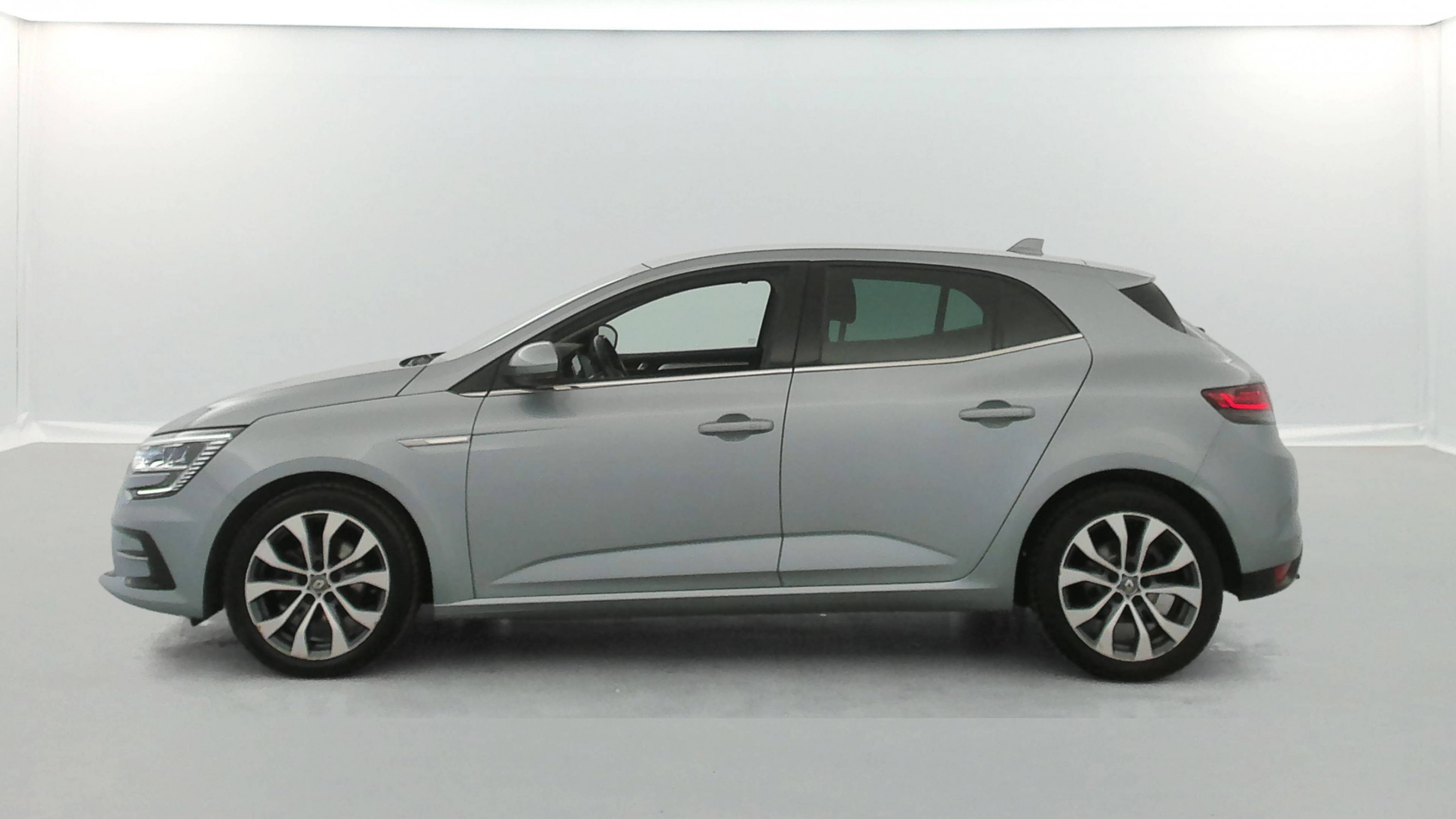 Vente en ligne Renault Megane 4 Mégane IV Berline Blue dCi 115 - 21B au prix de 17 490 €