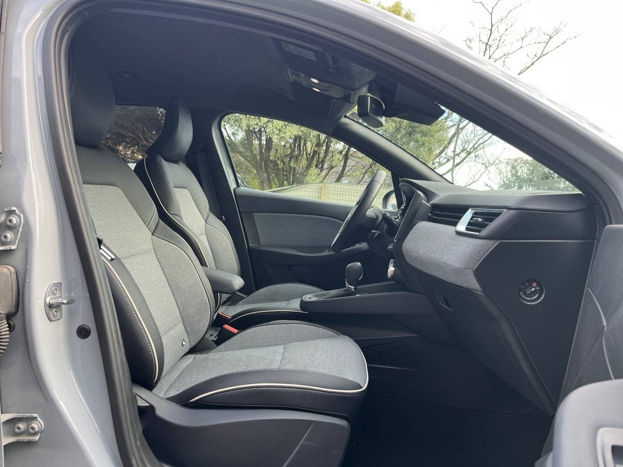 Vente en ligne Renault Clio 5 Clio E-Tech full hybrid 145 ch GSR2 au prix de 21 990 €