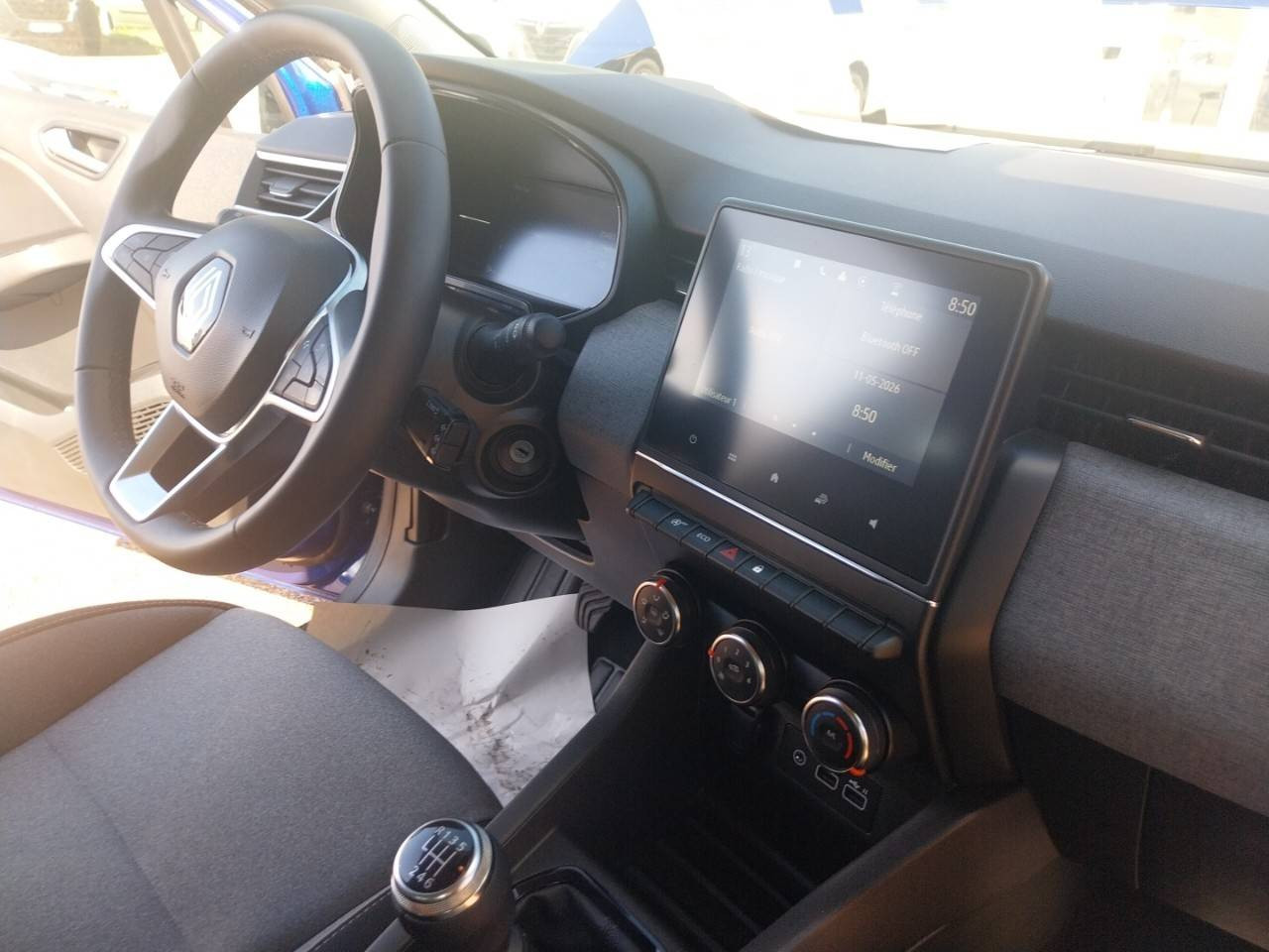 Vente en ligne Renault Clio 5 Clio TCe 90 au prix de 15 490 €