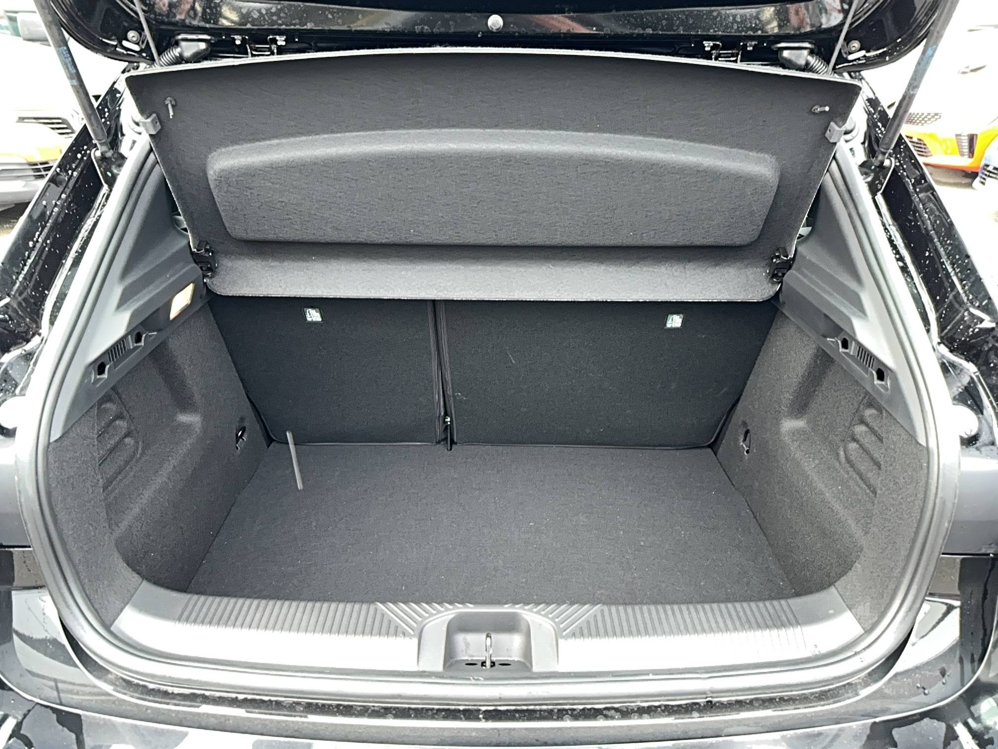 Vente en ligne Renault Clio 6 Clio E-Tech full hybrid 160 ch au prix de 24 600 €