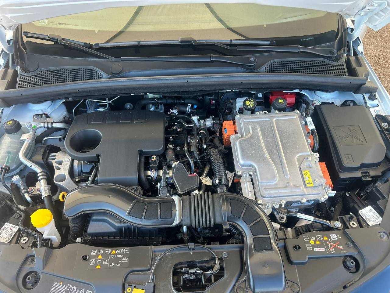 Vente en ligne Renault Clio 5 Clio E-Tech full hybrid 145 ch GSR2 au prix de 20 490 €