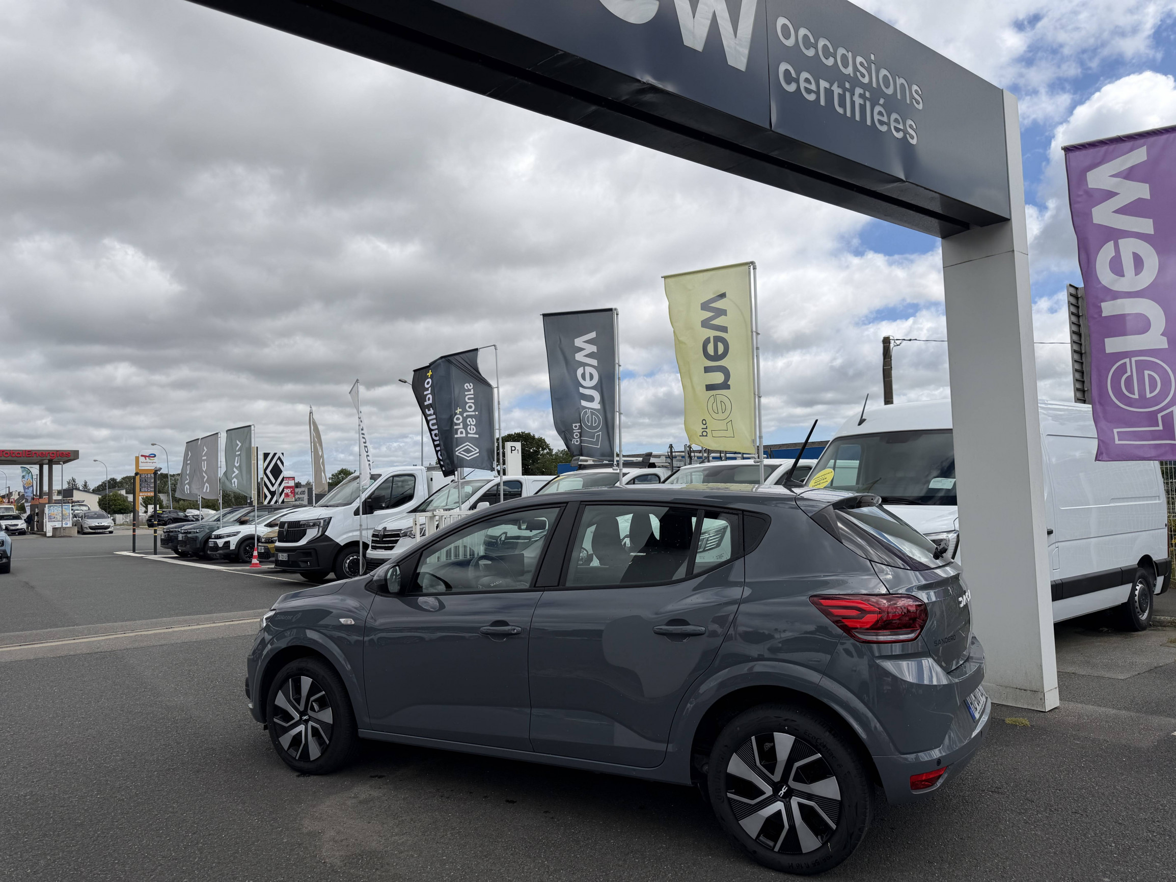 Vente en ligne Dacia Sandero  ECO-G 100 GSR2 au prix de 16 290 €