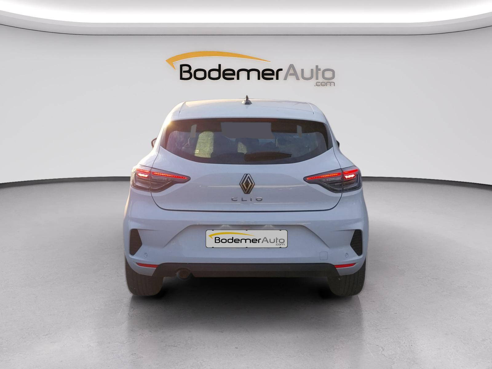 Vente en ligne Renault Clio 5 Clio Blue dCi 100 ch GSR2 au prix de 16 990 €