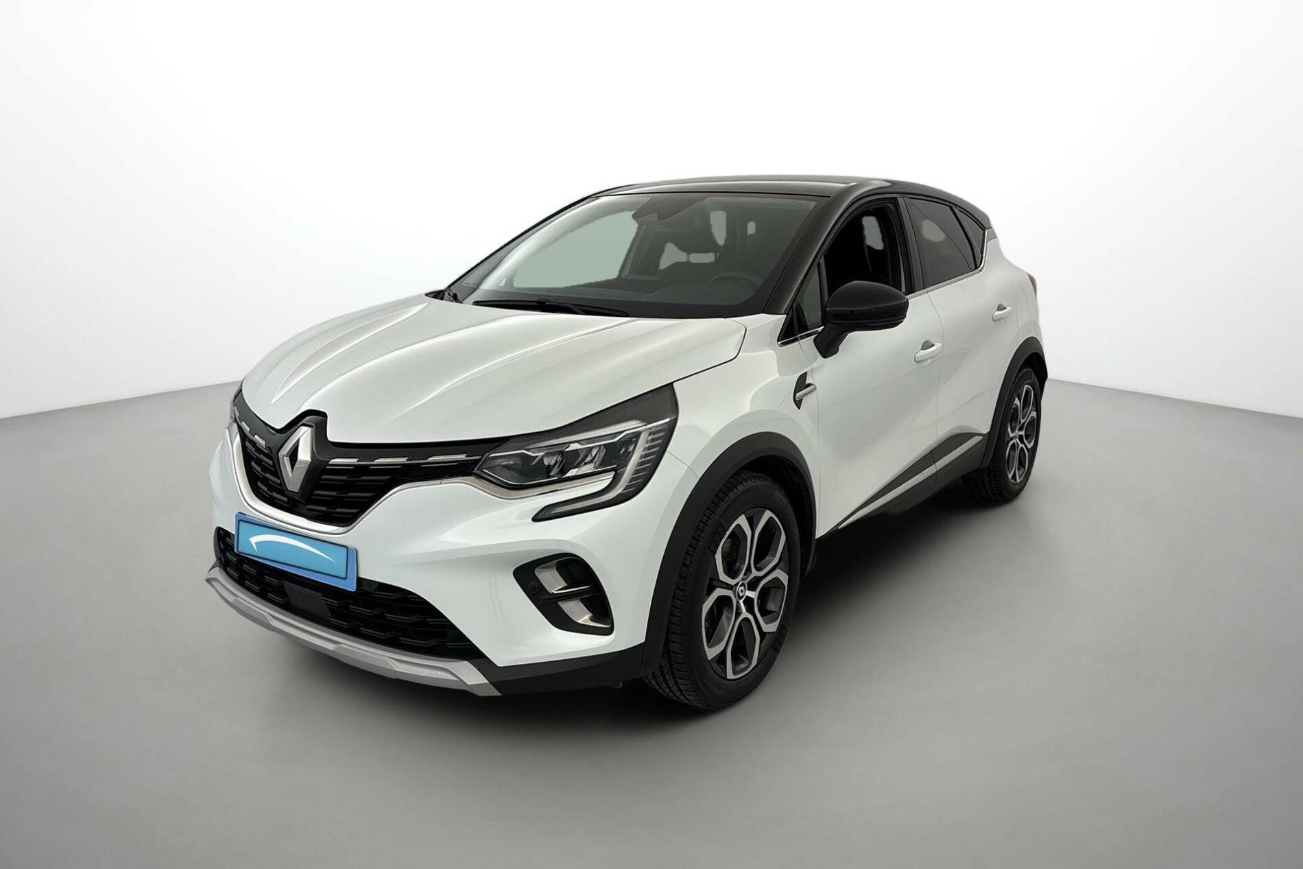 Renault Captur  E-Tech full hybrid 145 occasion de 2023 en vente à Caen