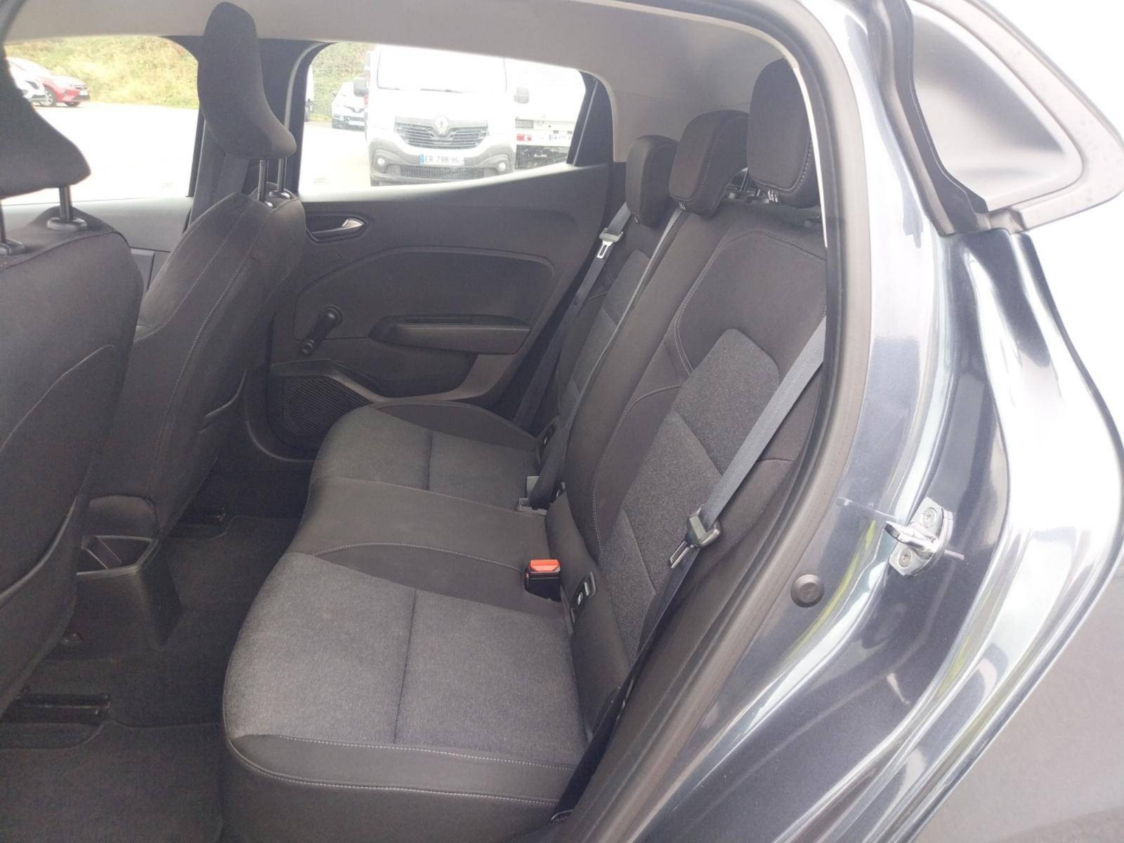 Vente en ligne Renault Clio 5 Clio TCe 100 GPL - 21N au prix de 13 990 €
