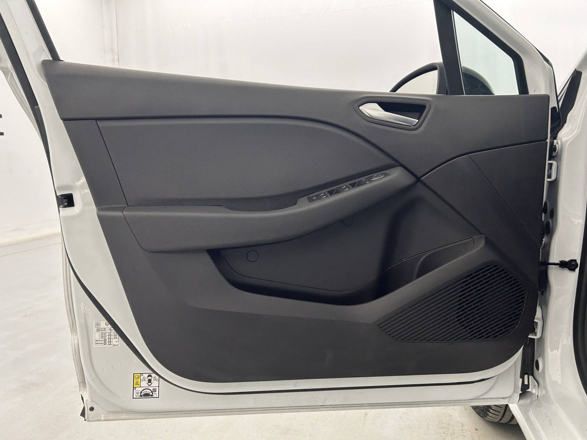 Vente en ligne Renault Clio 5 Clio Blue dCi 100 ch GSR2 au prix de 17 990 €