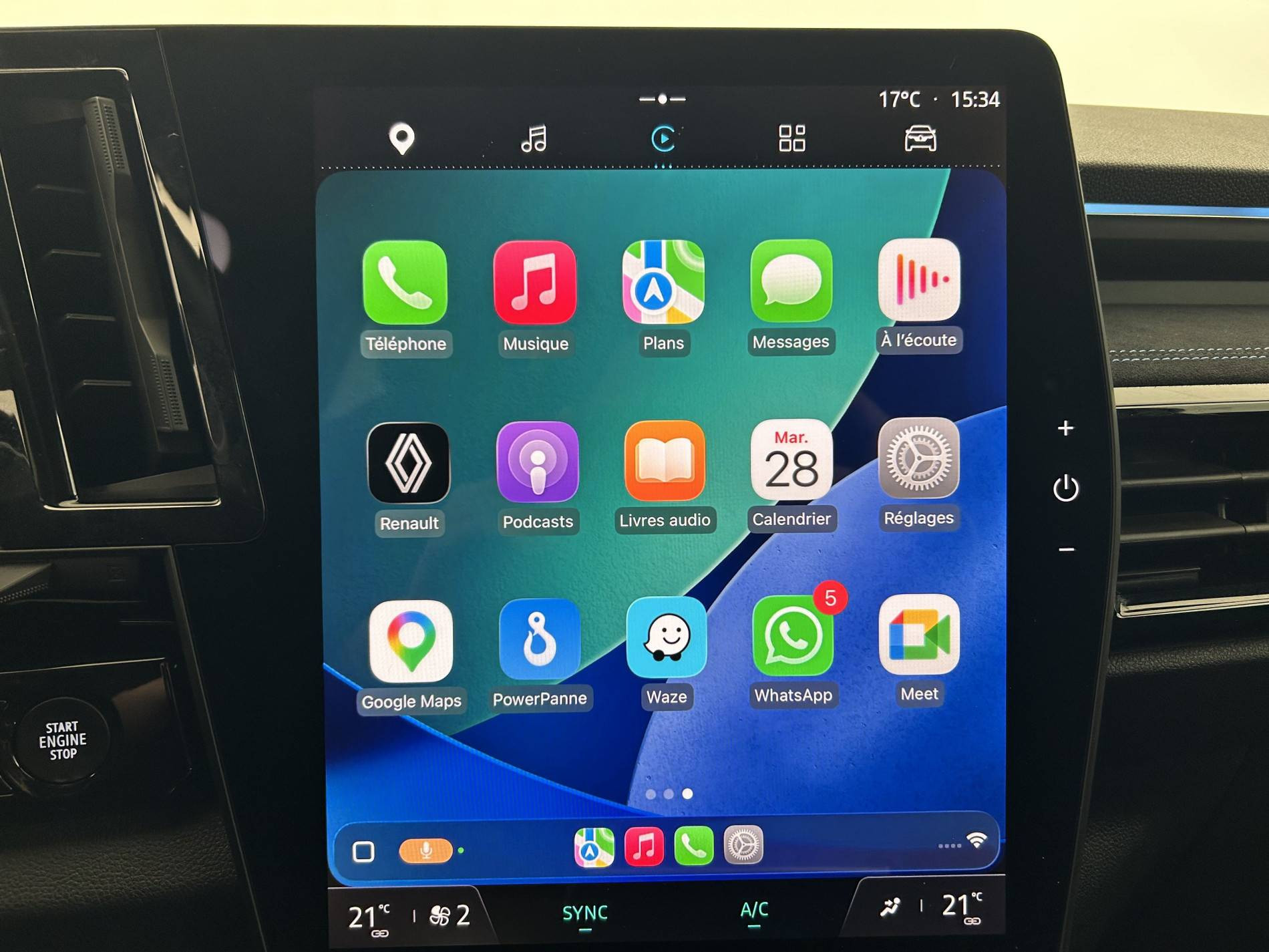 Vente en ligne Renault Austral  E-Tech hybrid 200 au prix de 30 790 €