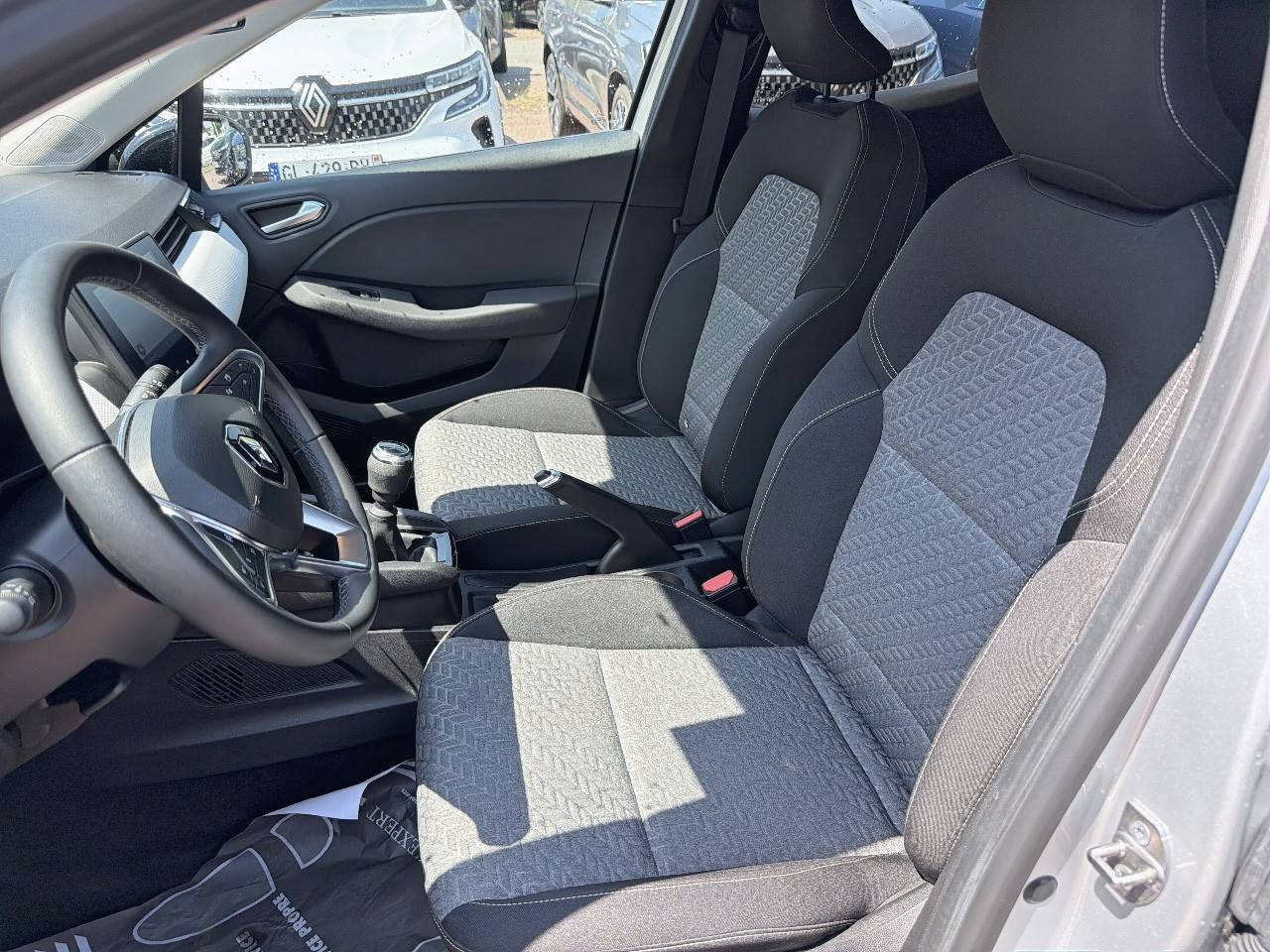Vente en ligne Renault Clio 5 Clio TCe 90 au prix de 13 990 €