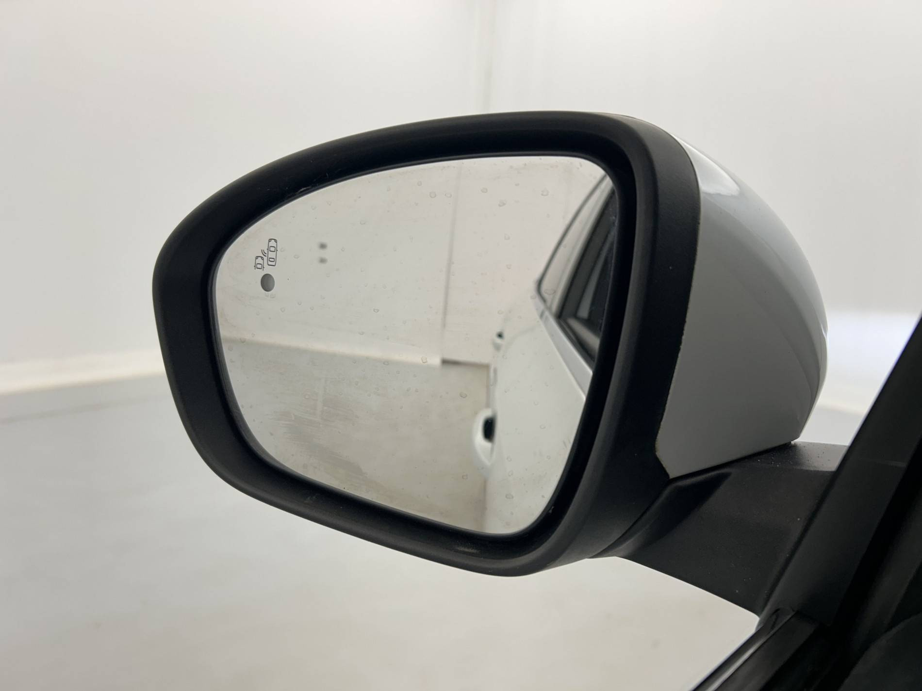 Vente en ligne Renault Arkana  E-Tech hybride 145 - 22 au prix de 21 890 €