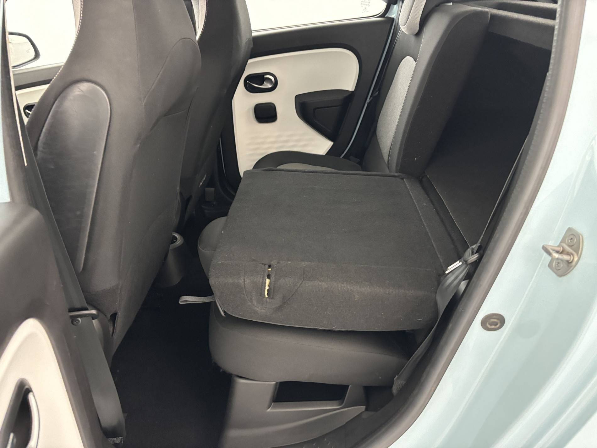 Vente en ligne Renault Twingo 3  SCe 75 - 20 au prix de 10 990 €