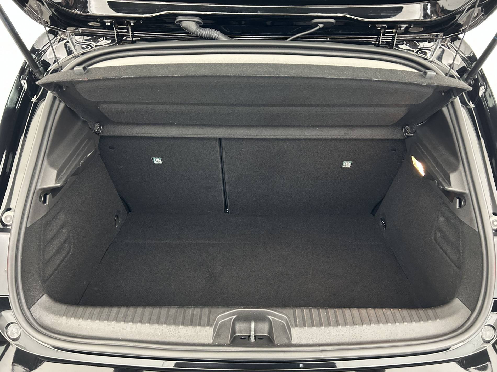 Vente en ligne Renault Clio 5 Clio E-Tech full hybrid 145 ch GSR2 au prix de 19 790 €