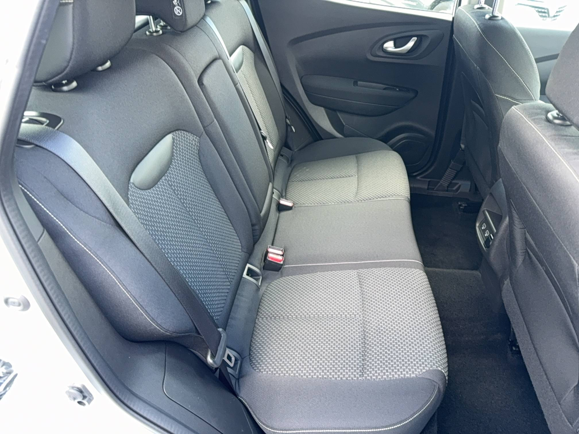 Vente en ligne Renault Kadjar  Blue dCi 115 au prix de 16 590 €