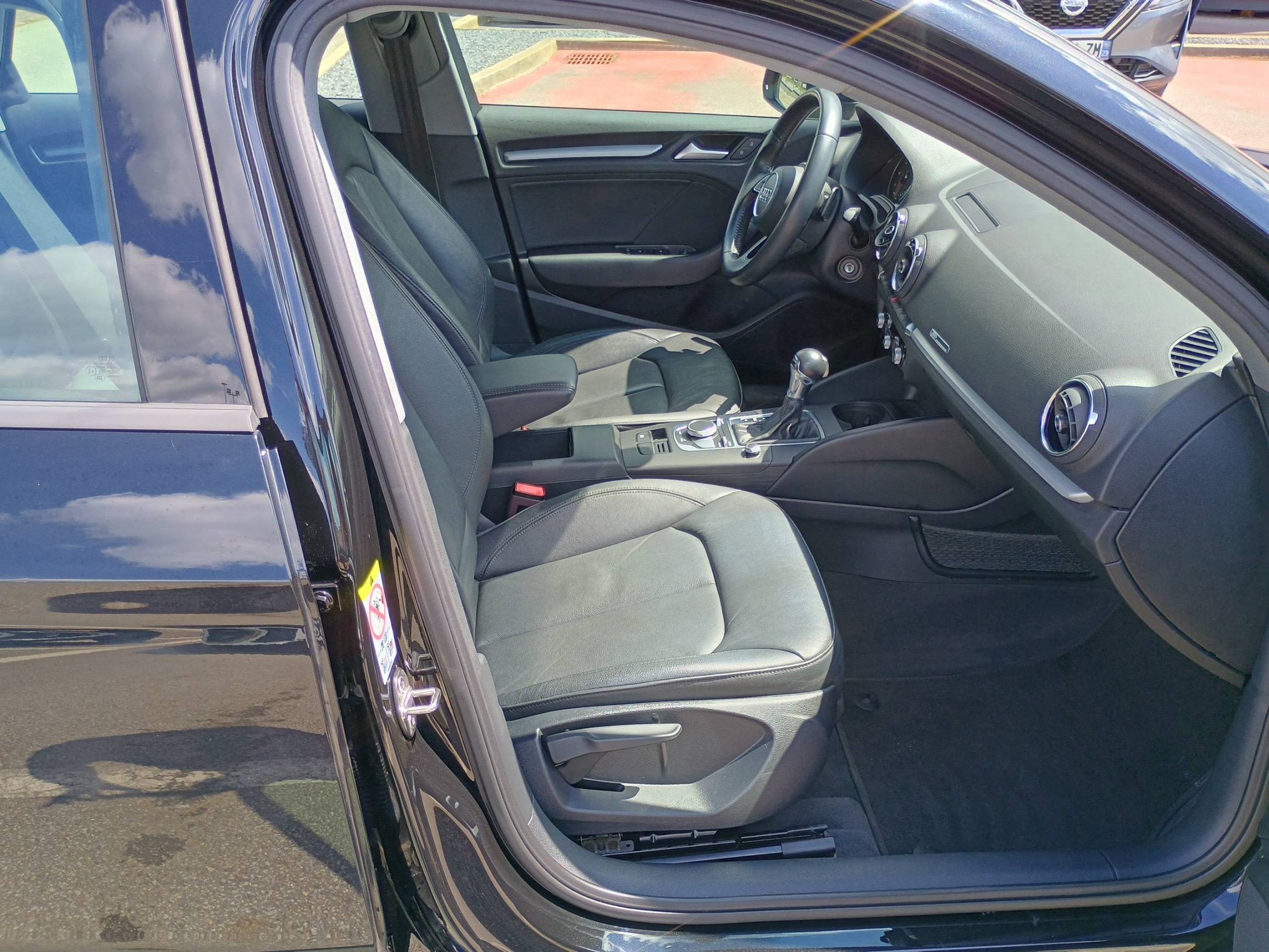 Vente en ligne Audi A3  1.0 TFSI 115 S tronic 7 au prix de 16 990 €