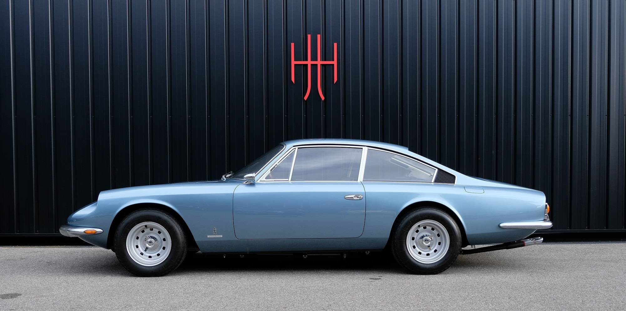 Vente en ligne FERRARI 365 GT 2+2  365 GT 2+2  de 1969 au prix de 369 900 €