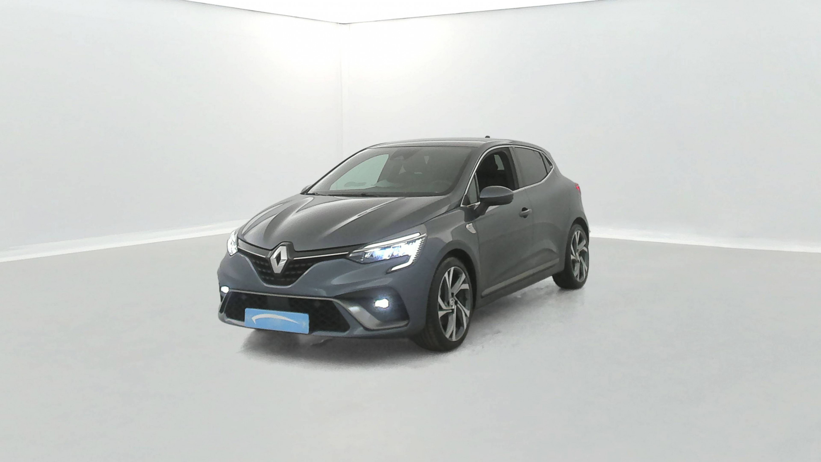 Renault Clio 5 Clio E-Tech 140 - 21N occasion de 2022 en vente à Caen