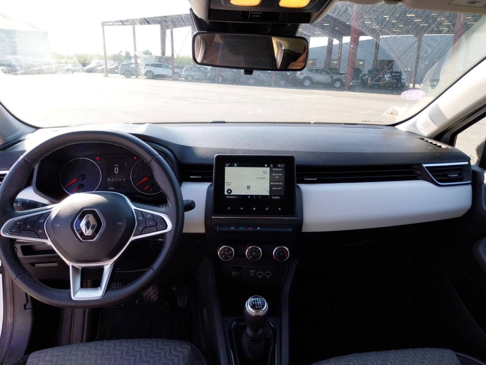 Vente en ligne Renault Clio 5 Clio TCe 100 GPL au prix de 15 990 €