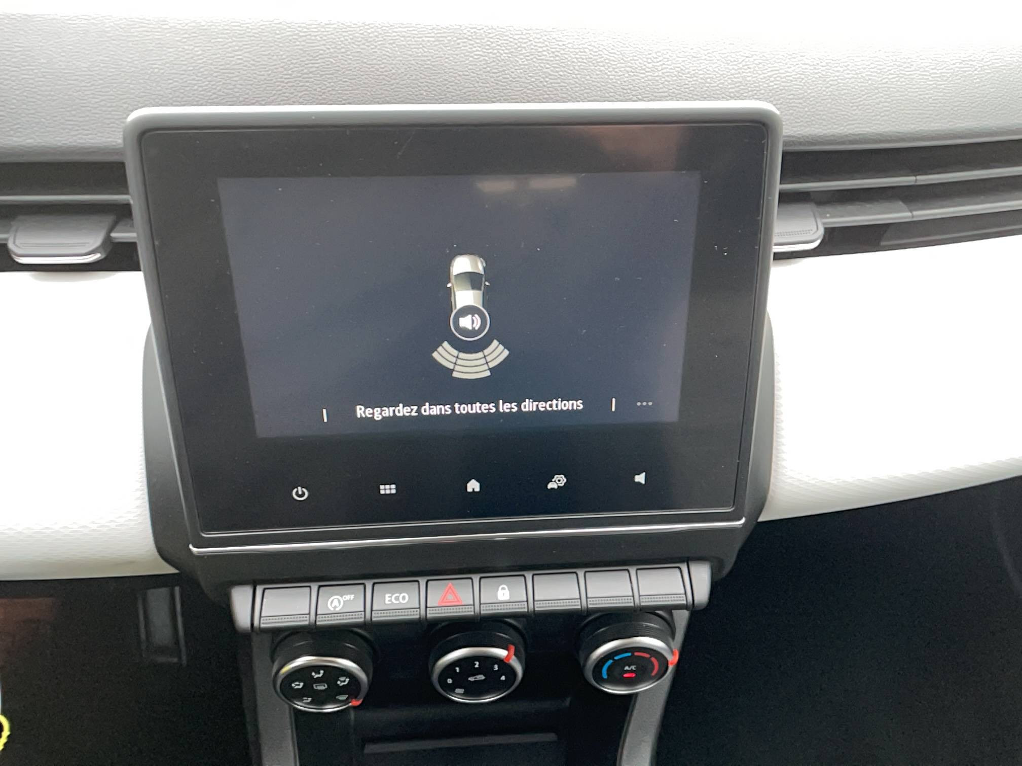 Vente en ligne Renault Clio 5 Clio TCe 90 au prix de 14 990 €