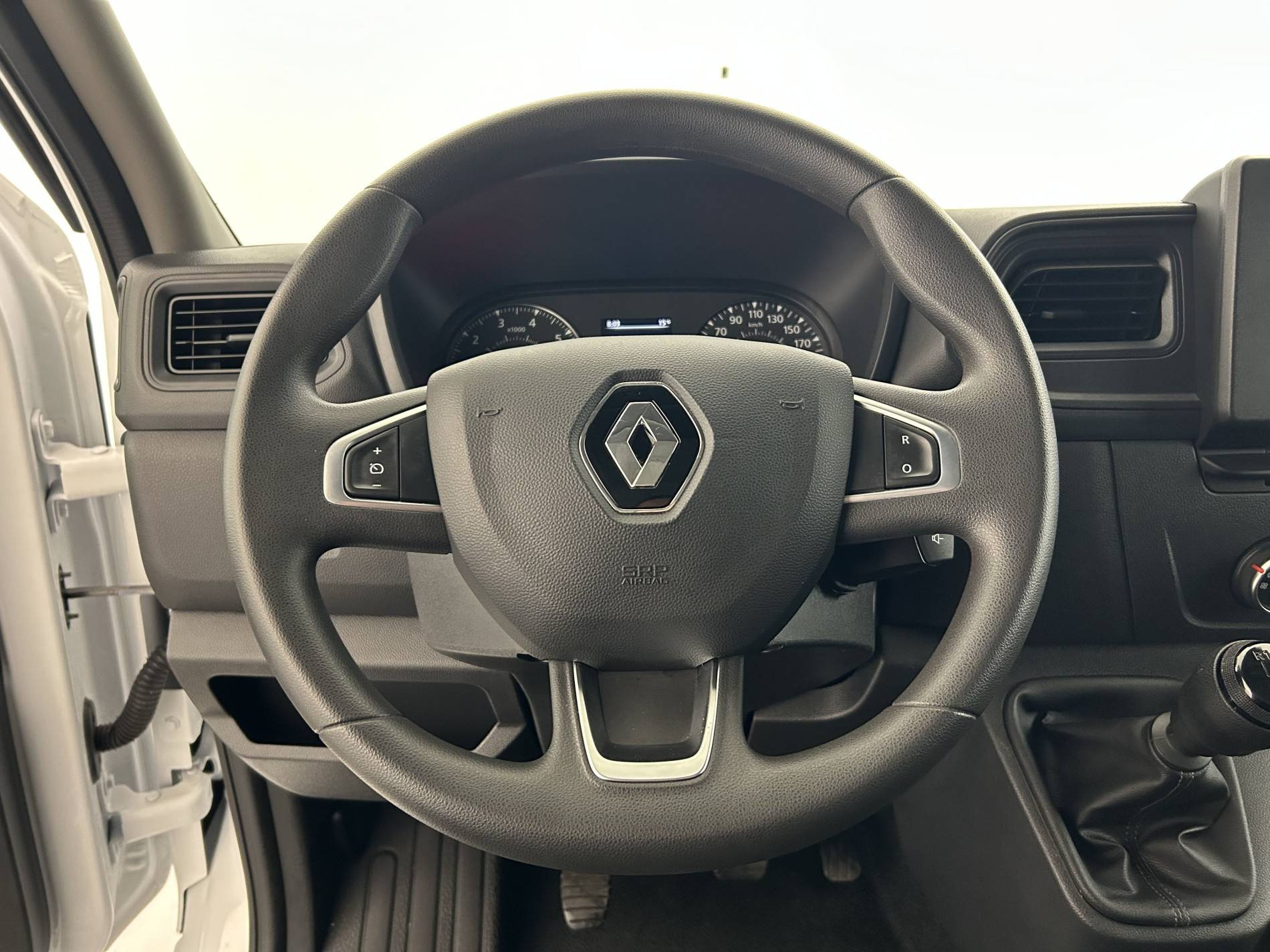 Vente en ligne Renault Master Fourgon MASTER FGN TRAC F3500 L2H2 BLUE DCI 135 au prix de 23 490 €