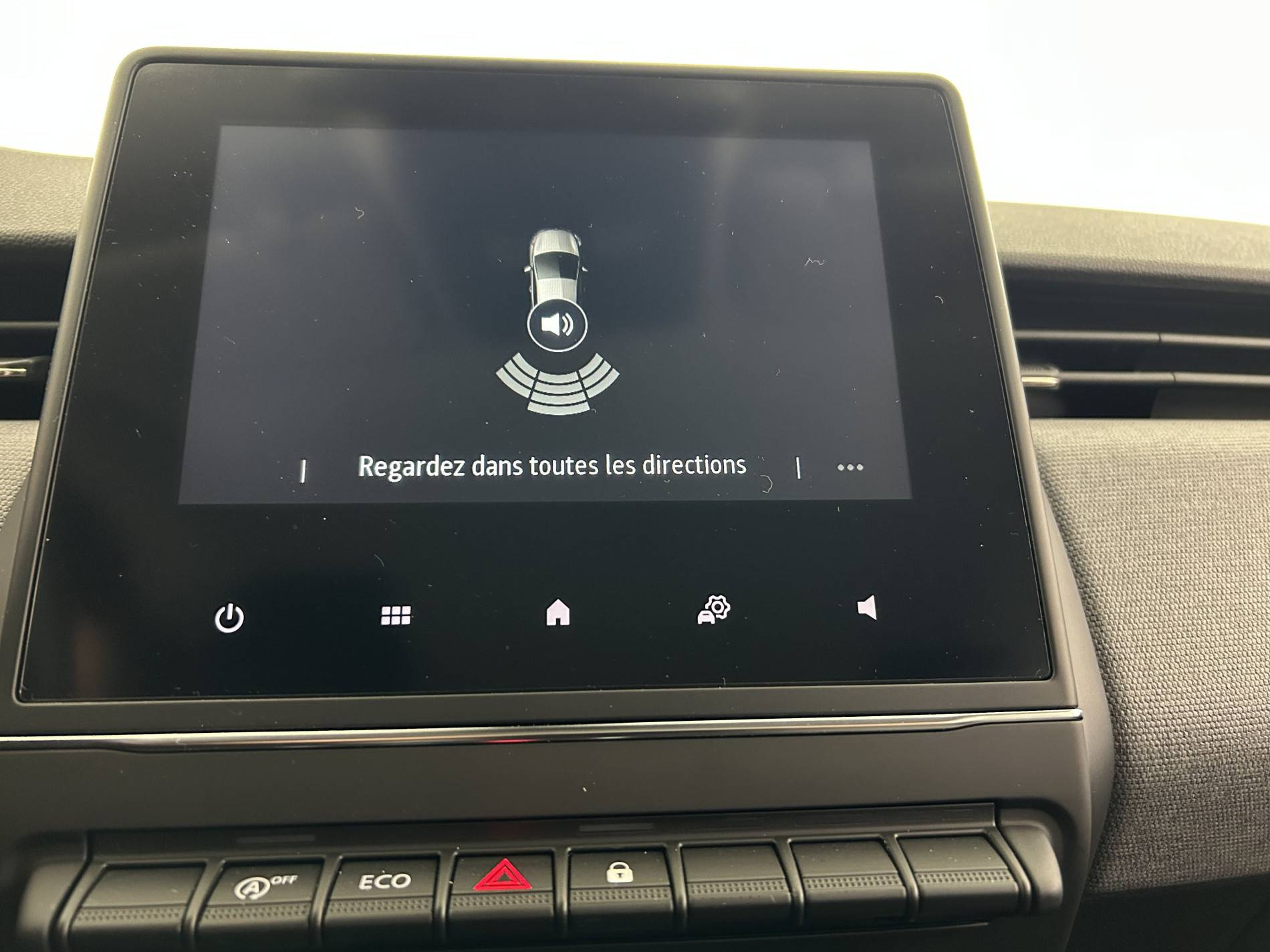 Vente en ligne Renault Clio 5 Clio TCe 90 au prix de 15 290 €