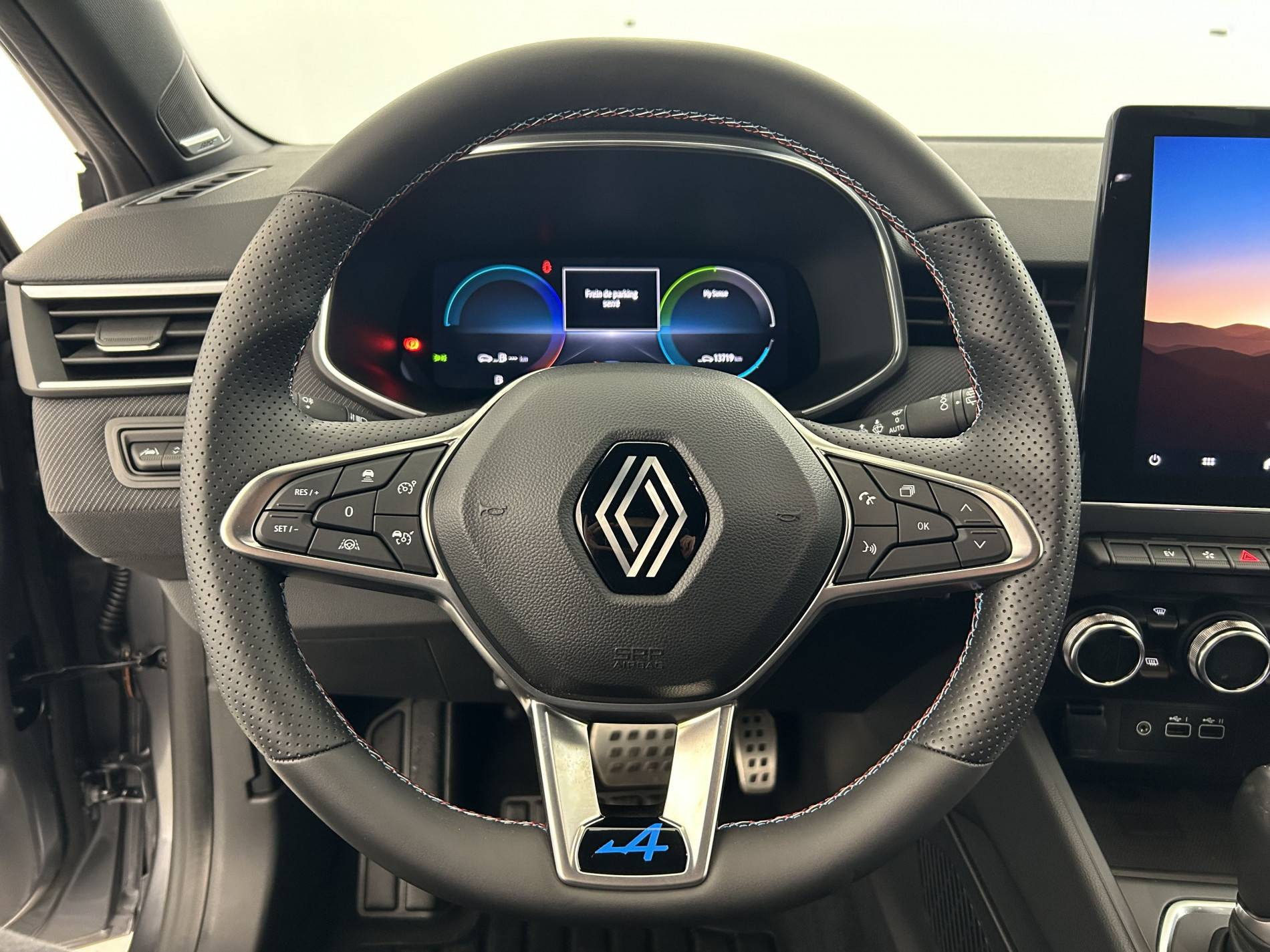 Vente en ligne Renault Clio 5 Clio E-Tech full hybrid 145 ch GSR2 au prix de 22 990 €