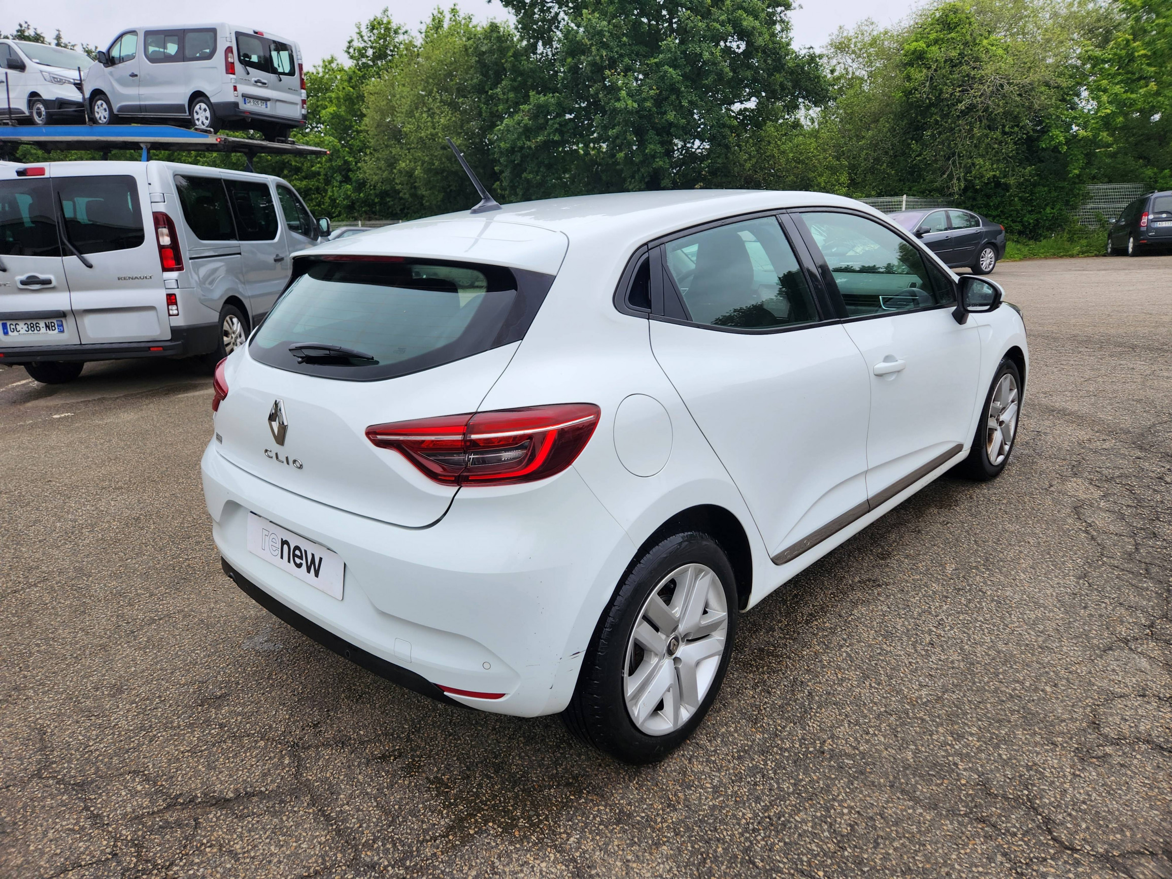 Vente en ligne Renault Clio 5 Clio Blue dCi 85 au prix de 14 499 €