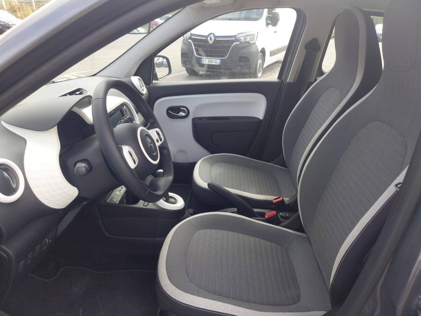 Vente en ligne Renault Twingo Electrique Twingo III E-Tech au prix de 13 900 €
