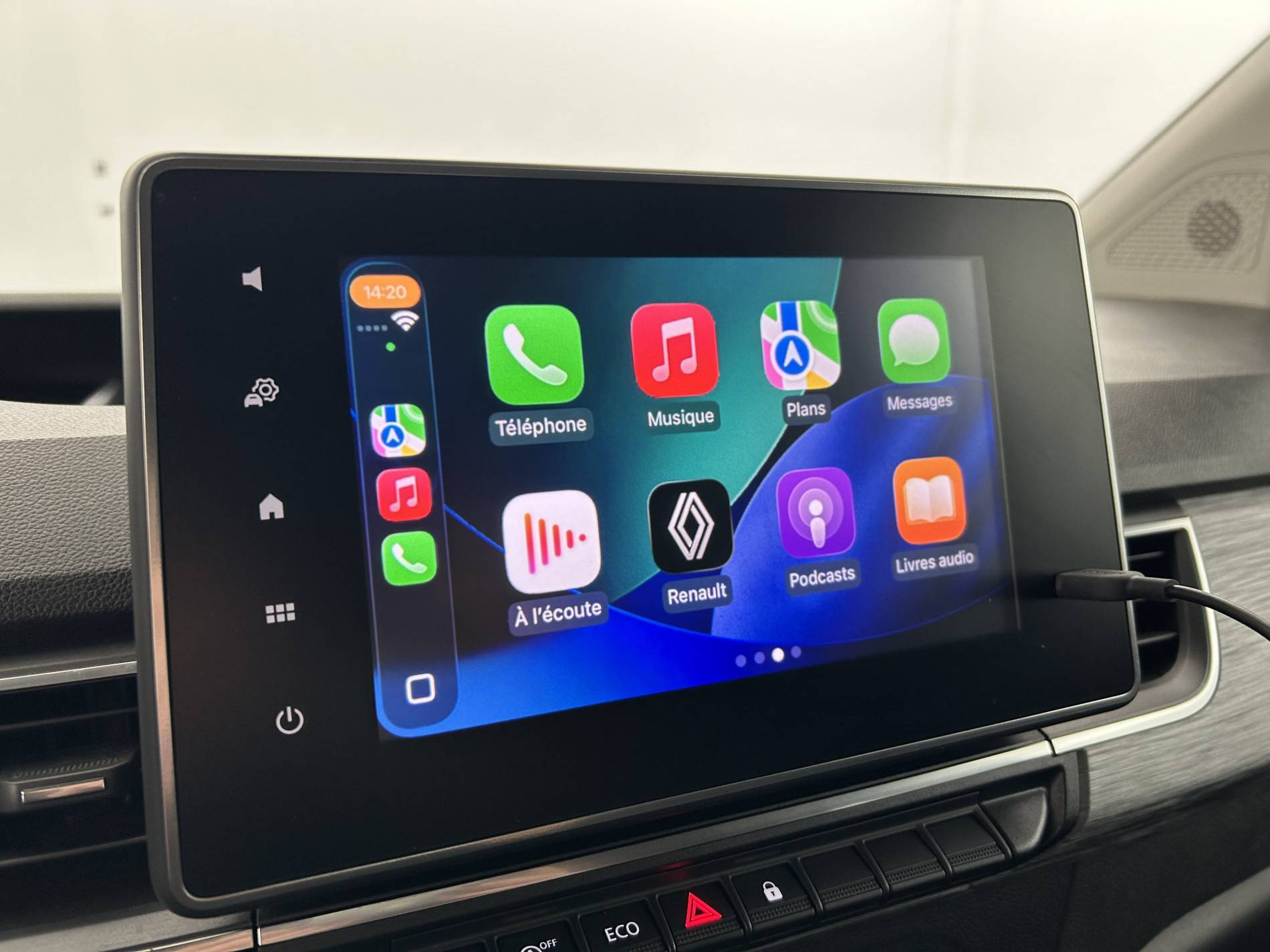 Vente en ligne Renault Kangoo  Blue dCi 95 au prix de 23 990 €
