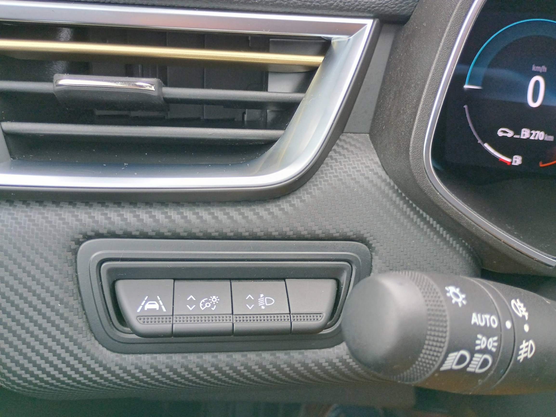 Vente en ligne Renault Clio 5 Clio E-Tech hybride 145 au prix de 20 490 €