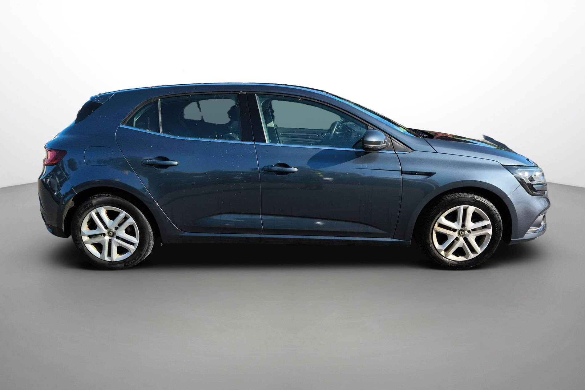Vente en ligne Renault Megane 4 Mégane IV Berline Blue dCi 115 au prix de 14 990 €