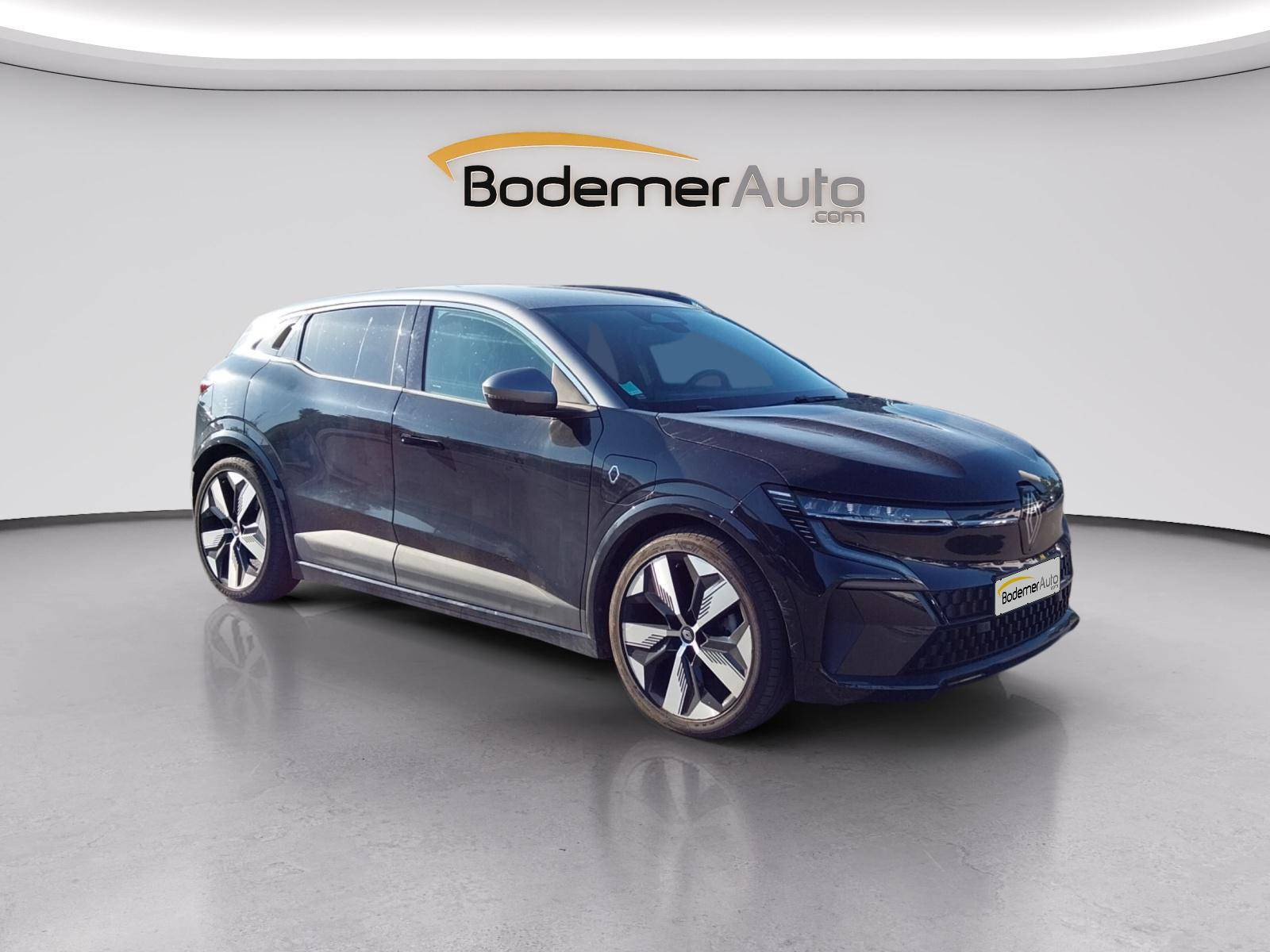 Vente en ligne Renault Megane E-Tech  EV60 220 ch super charge au prix de 21 490 €