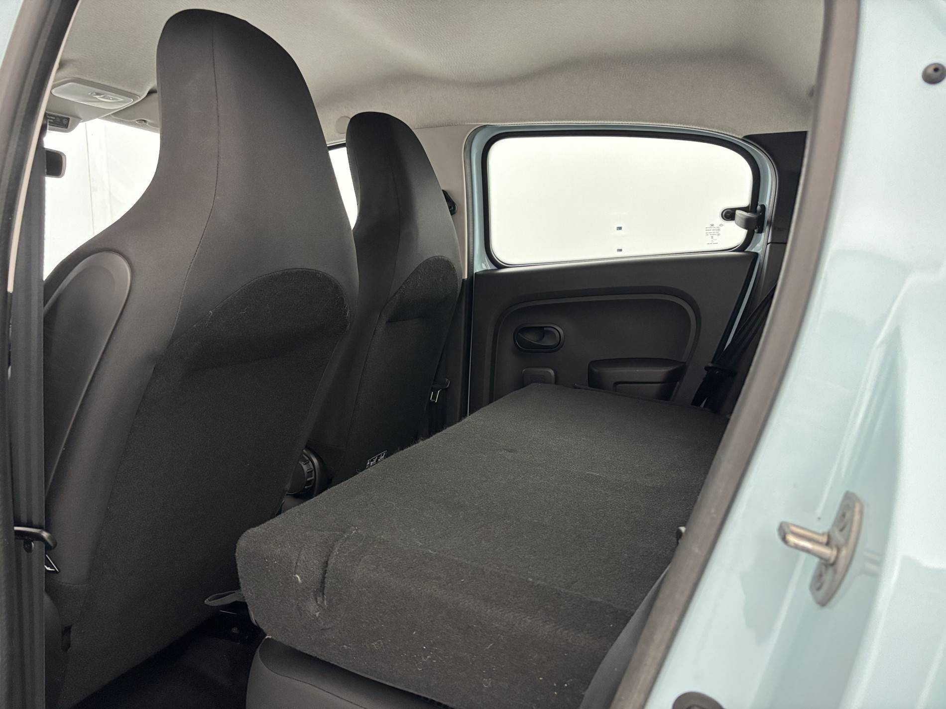 Vente en ligne Renault Twingo Electrique Twingo III E-Tech au prix de 13 890 €