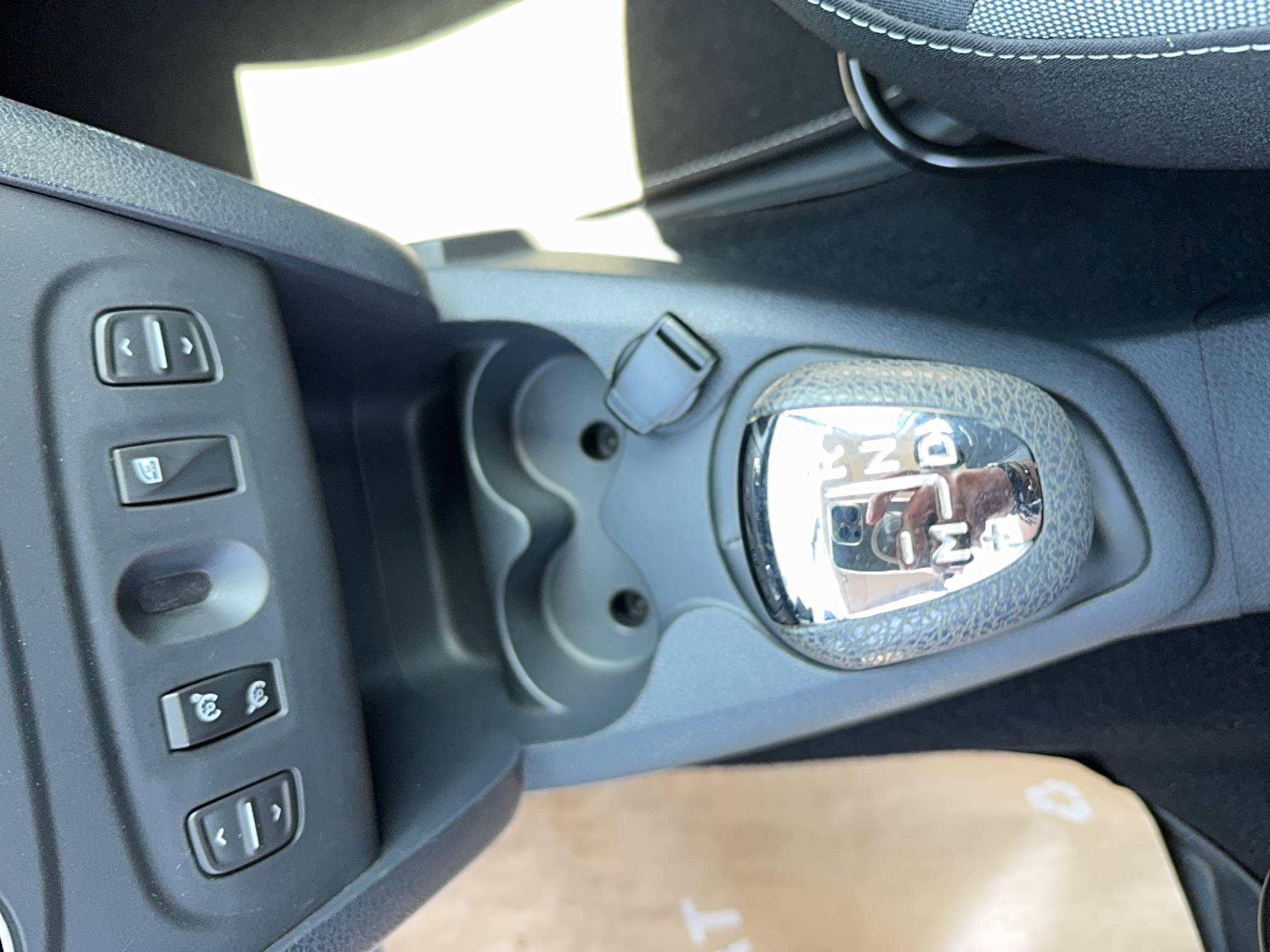 Vente en ligne Dacia Sandero  dCi 90 Easy-R au prix de 11 790 €