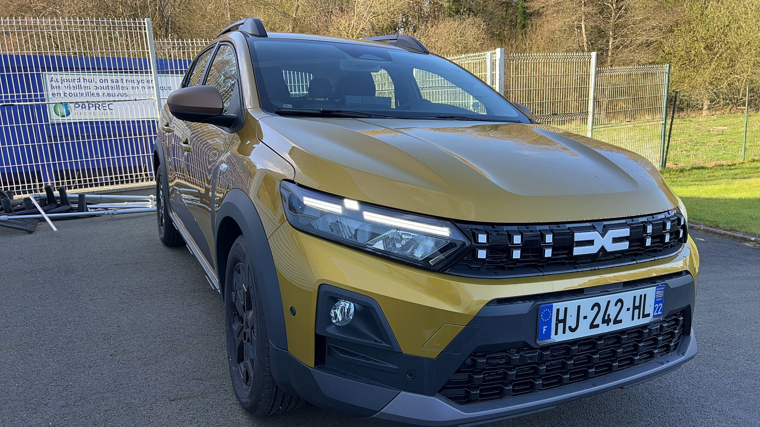 Vente en ligne Dacia Sandero Sandero ECO-G 120 auto au prix de 21 990 €