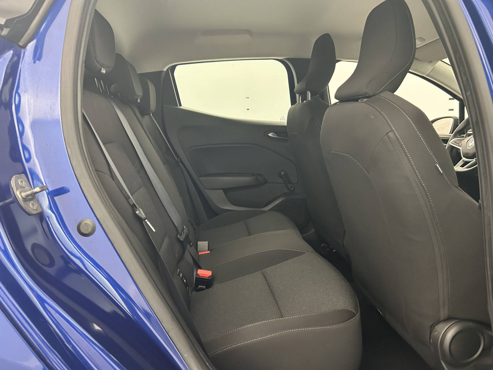 Vente en ligne Renault Clio 5 Clio TCe 90 au prix de 13 690 €