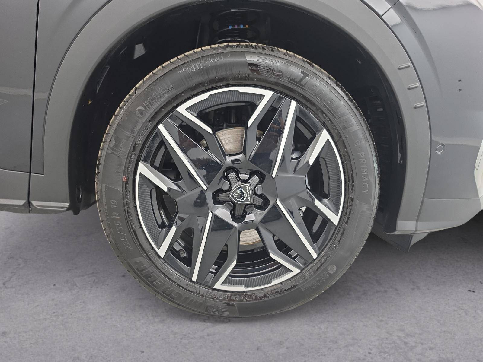 Vente en ligne Peugeot 5008  Hybrid 145 ch e-DCS6 au prix de 32 990 €