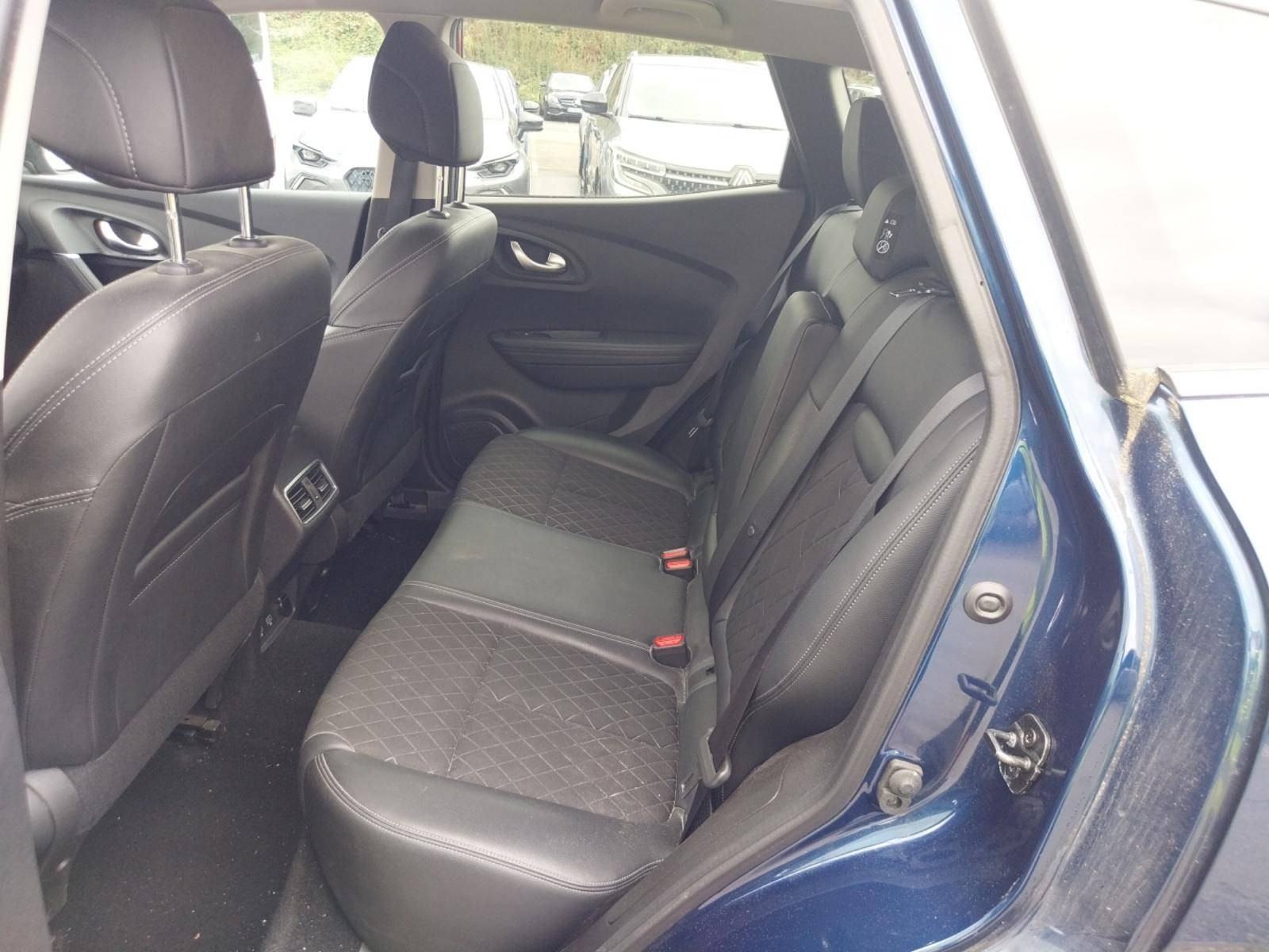 Vente en ligne Renault Kadjar  TCe 140 FAP EDC au prix de 17 390 €